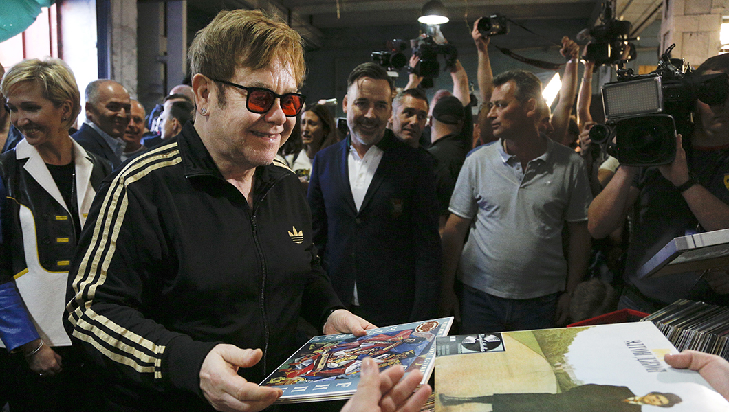 Meet Elton John, the free speech hypocrite