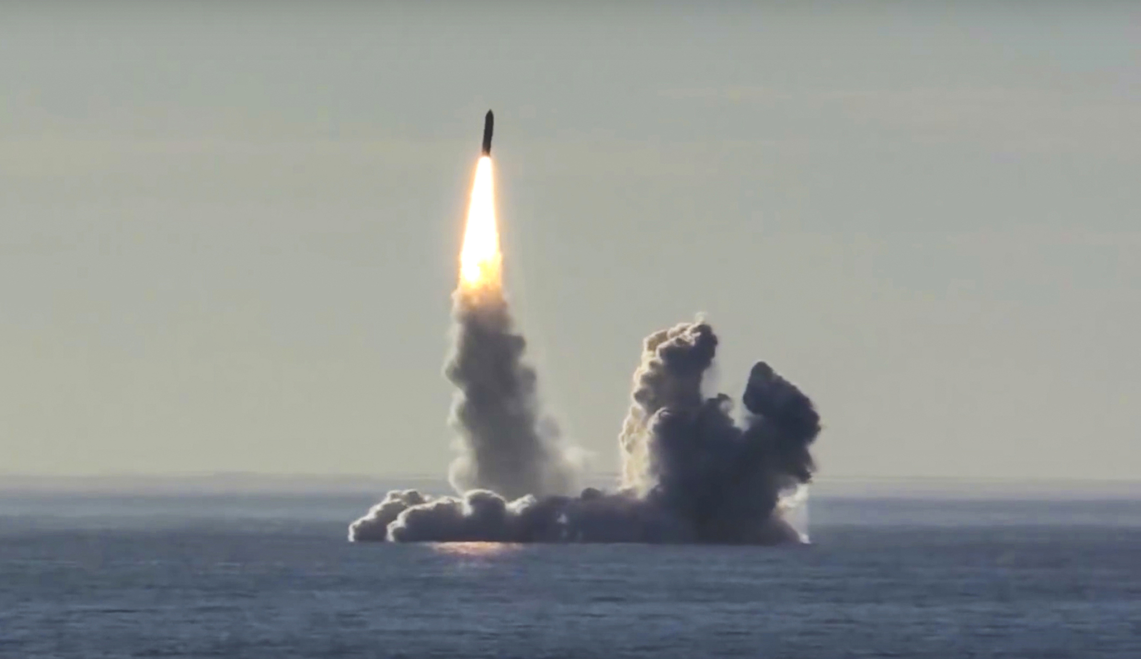 How Vladimir Putin is playing Trump on nuclear arms control
