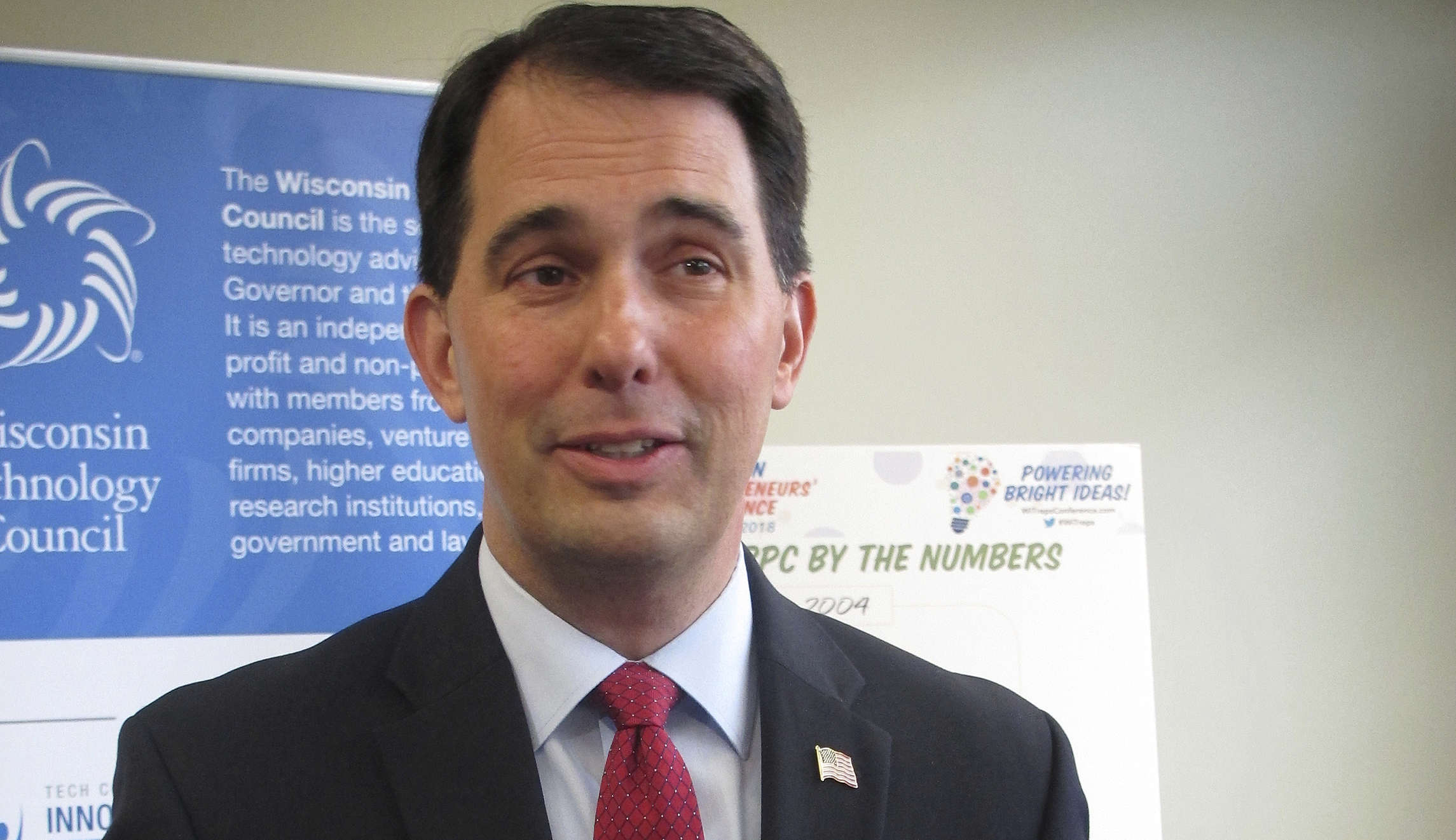 Poll: Scott Walker trails by double digits in bid for third term