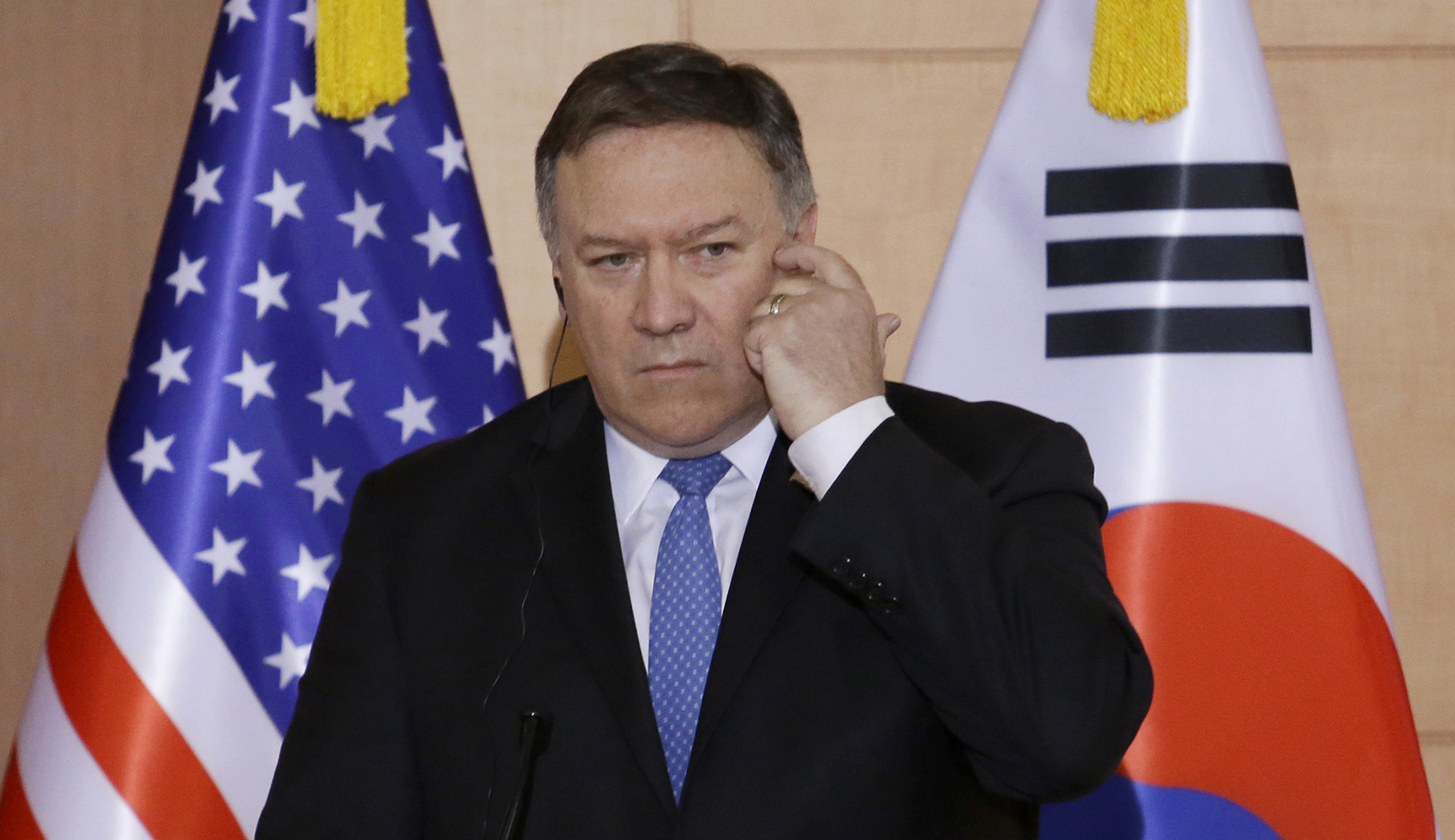 South Korea pushes US, North Korea to compromise