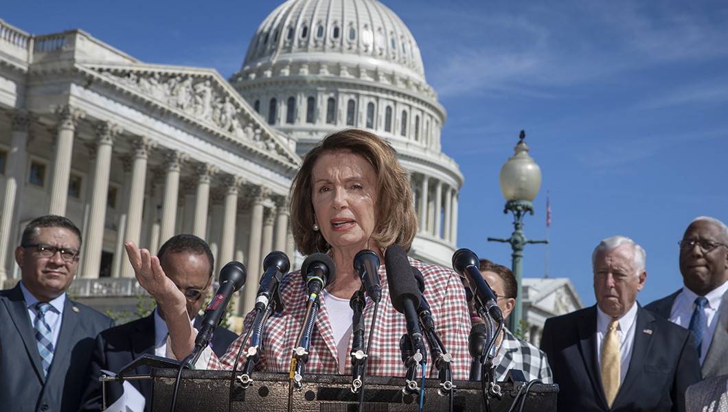 Democrats keep focus on separated families, Dreamers on 6-year anniversary of DACA