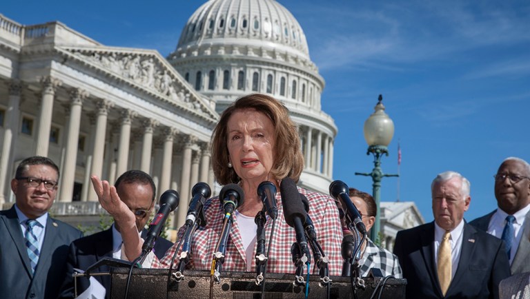 Democrats keep focus on separated families, Dreamers on 6-year anniversary of DACA