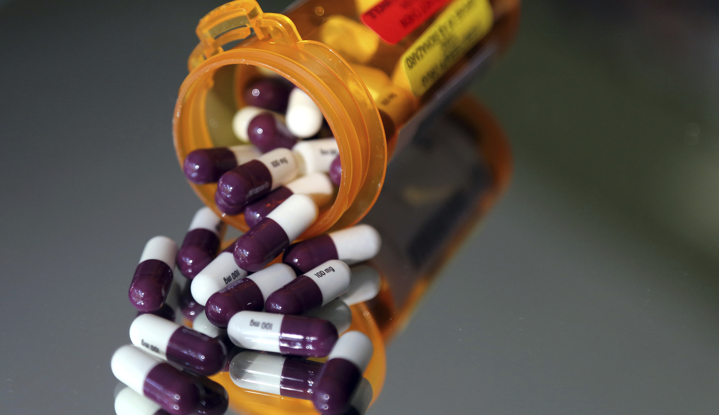 Pharmaceutical lobby rolls out changes to TV ads to head off regulation