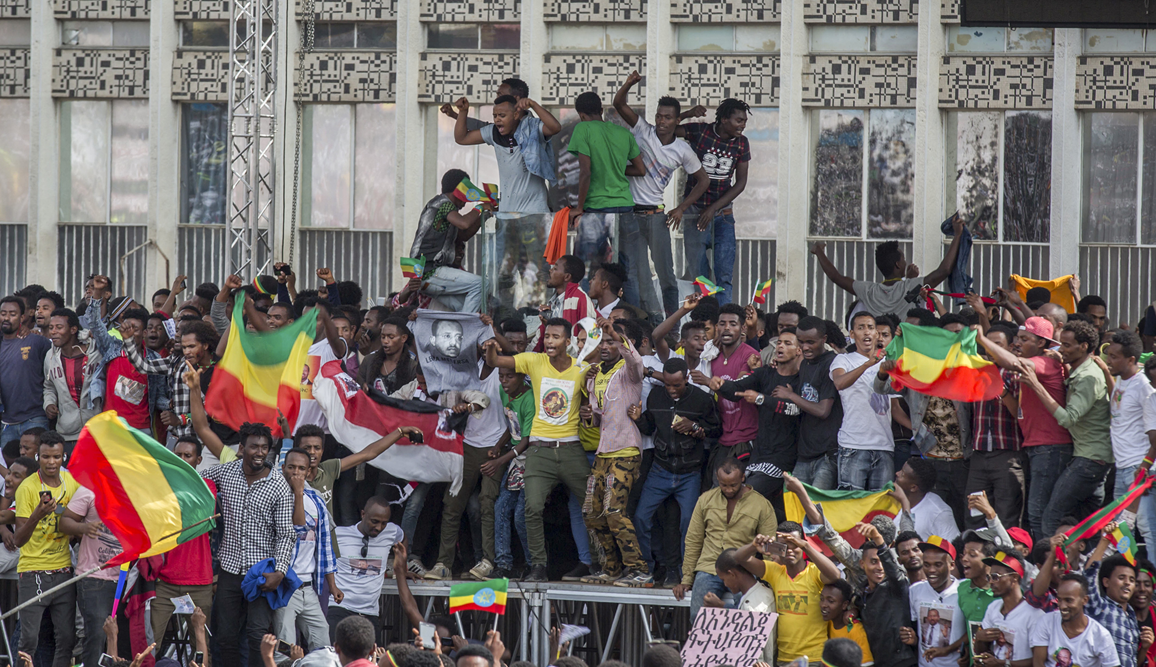 Deadly grenade attack at huge ‘unity’ rally for Ethiopia’s prime minister