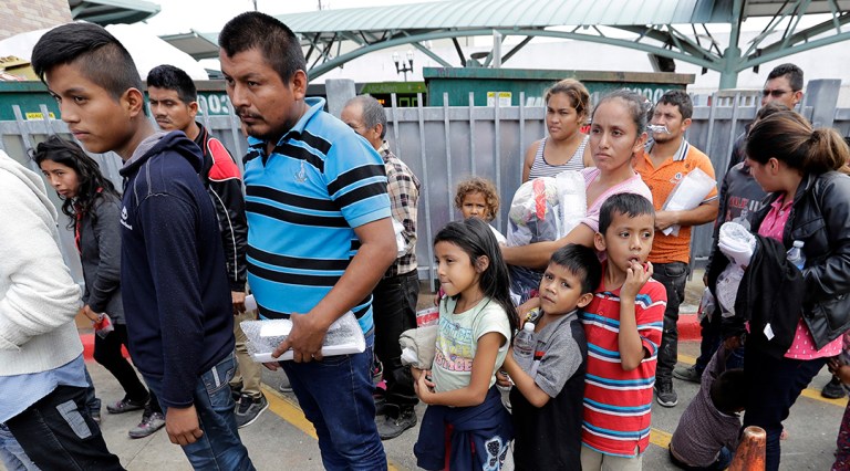 DHS requests 12,000 additional beds for detained families