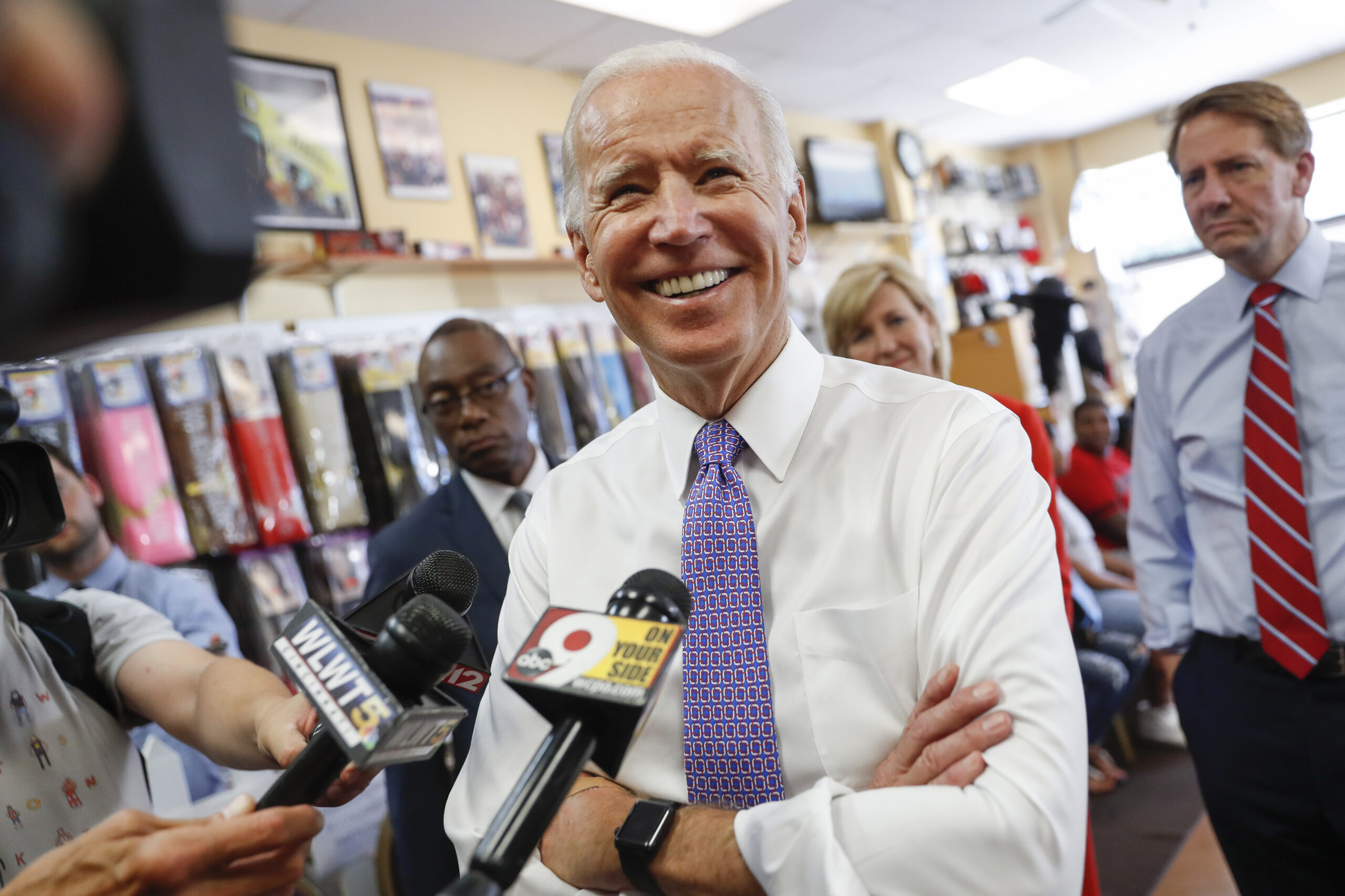 Will Democratic candidates let the Left define ‘who we are’?