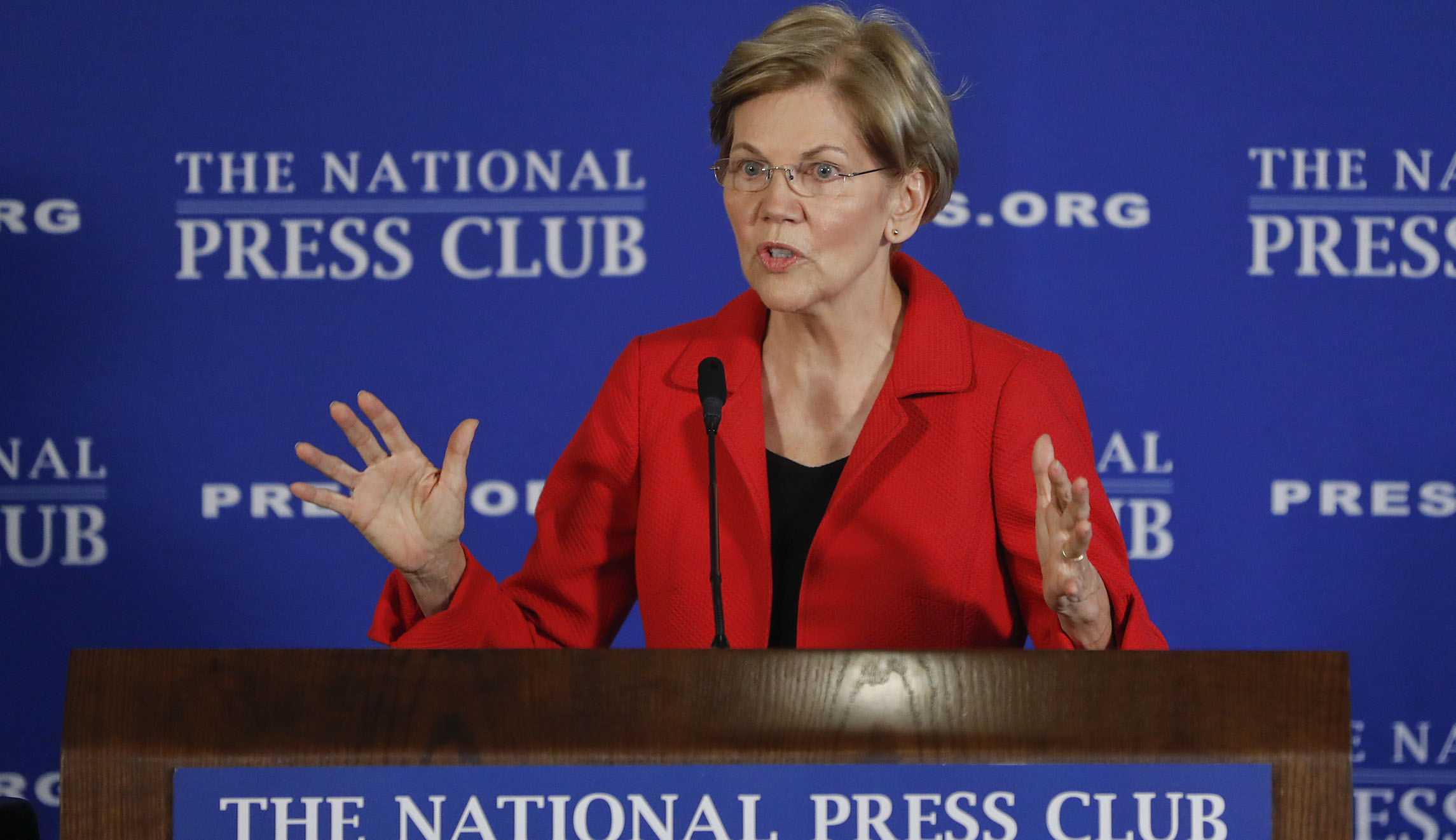 One cheer for Elizabeth Warren’s anti-corruption crusade