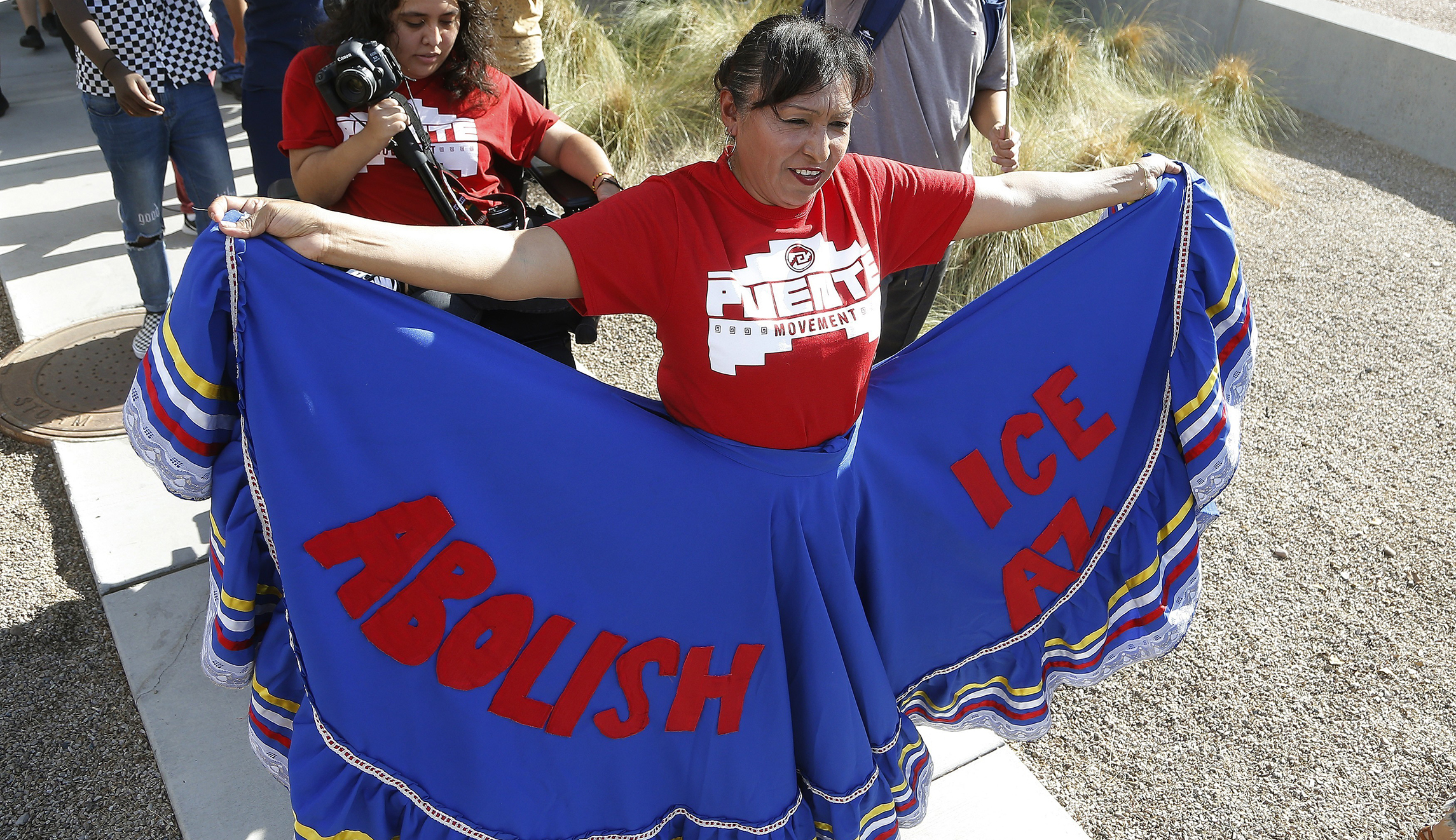 Pop-up protesters continue to prevent violent felons from being deported