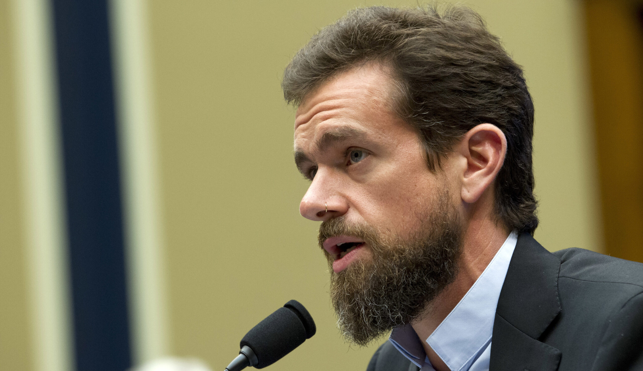 Twitter CEO considering changes to the retweet button