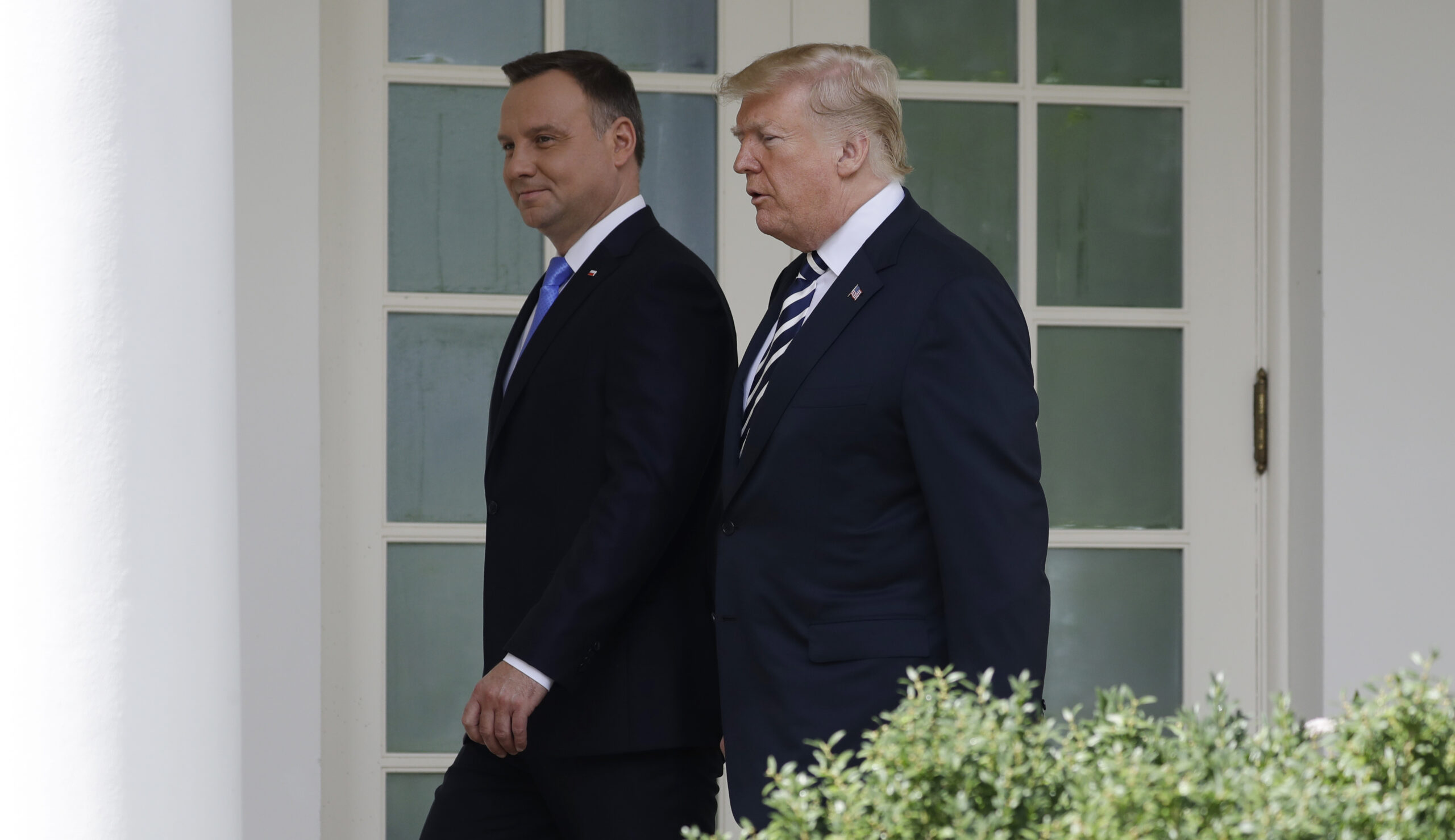 Rising NATO superstar Poland to host more American troops, buy US F-35s