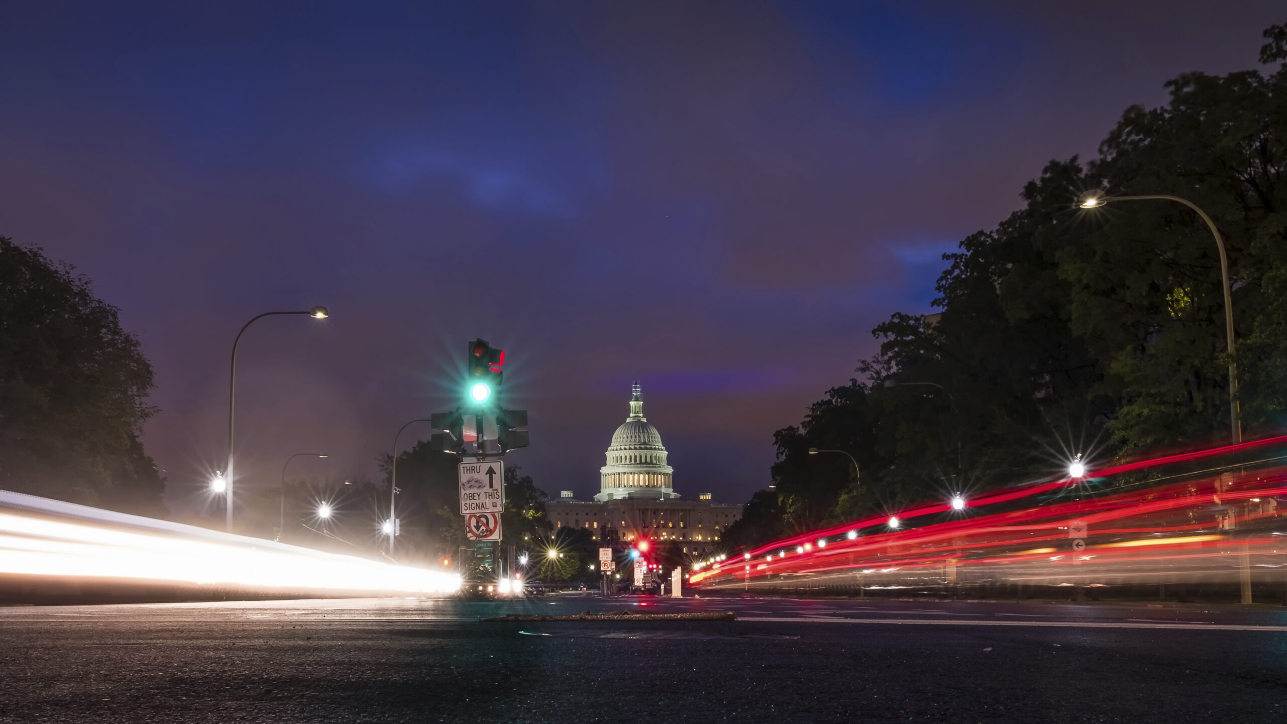 Alaska mayor, mother killed by tour bus on famous DC street