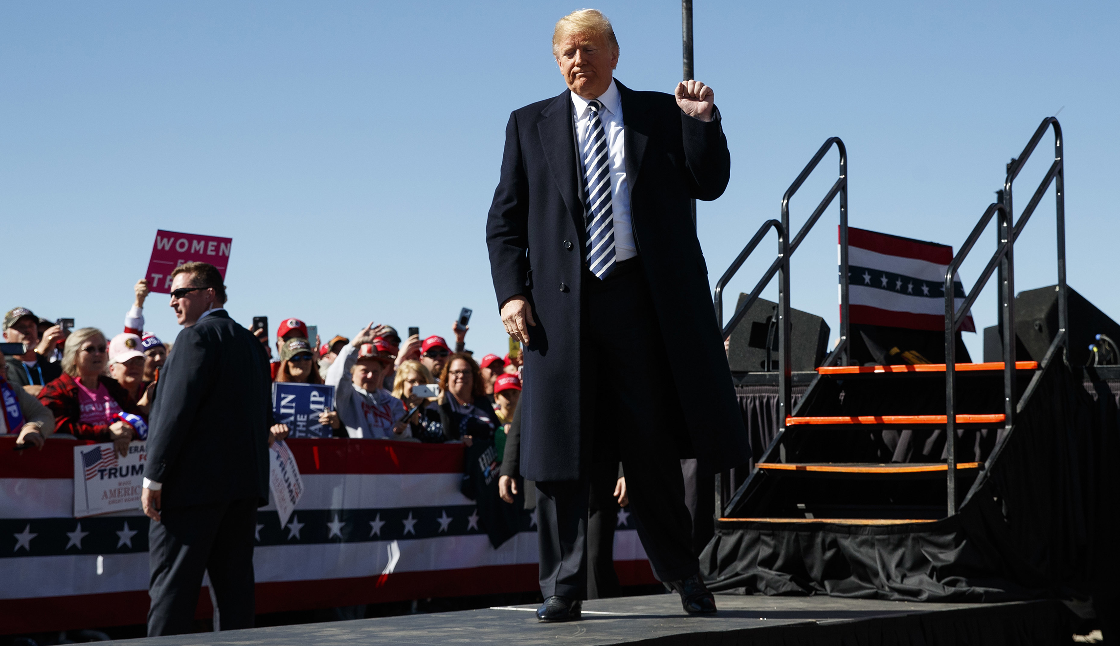 Trump campaign holding ‘Big Texas Tailgater’, claims ‘100,000+’ flocking to Houston rally