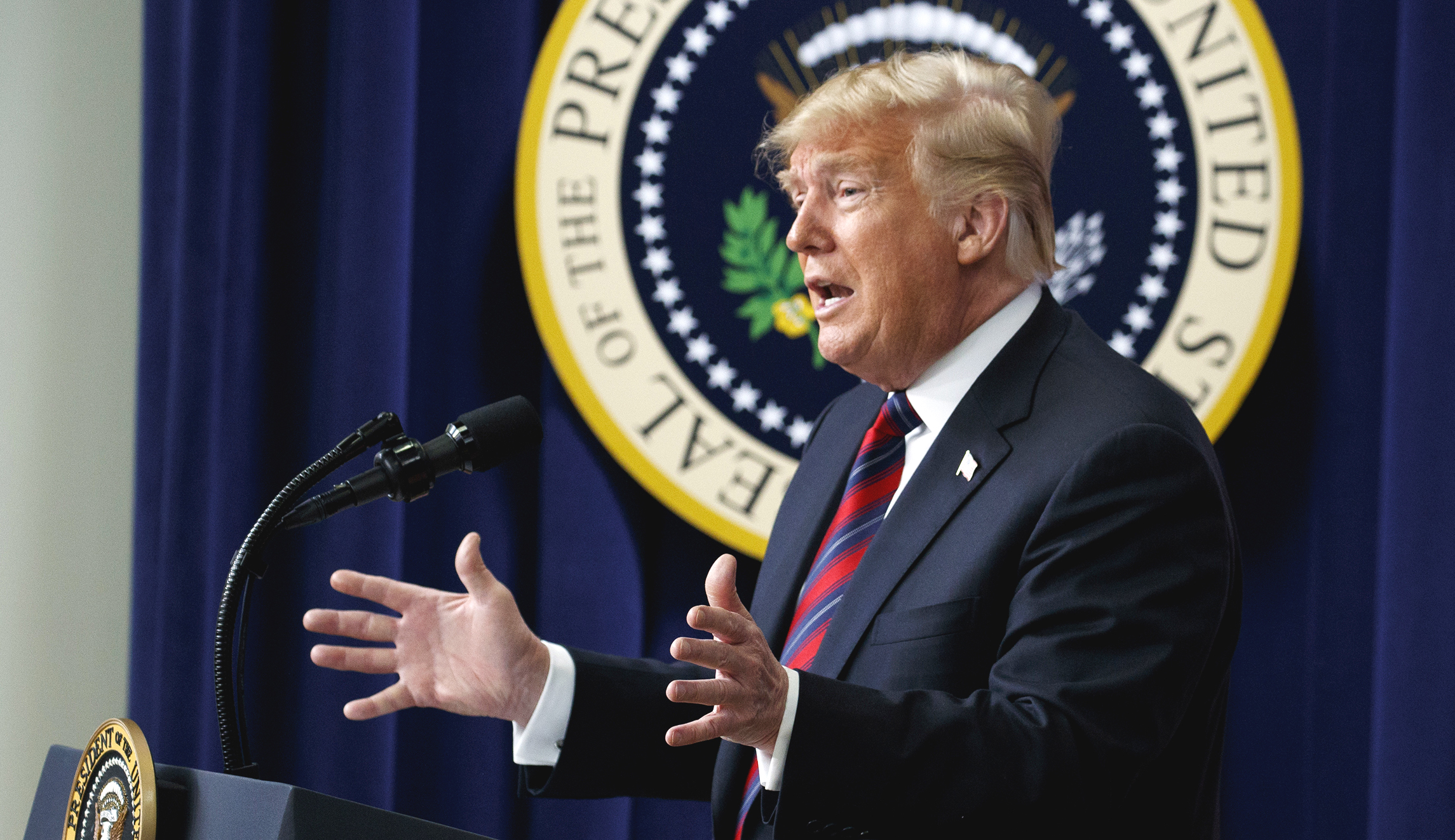 How Trump can stave off an economic crisis amid market chaos