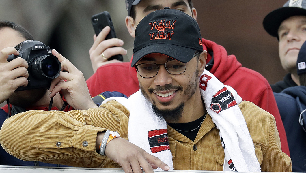 Red Sox star Mookie Betts says no to White House visit