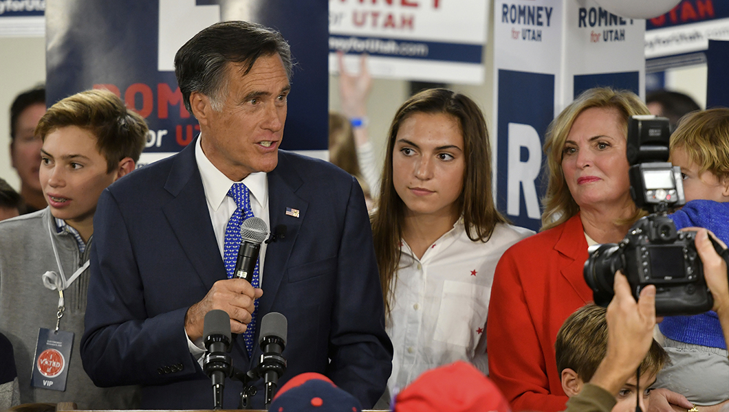 Mitt Romney ready to play nice with Trump