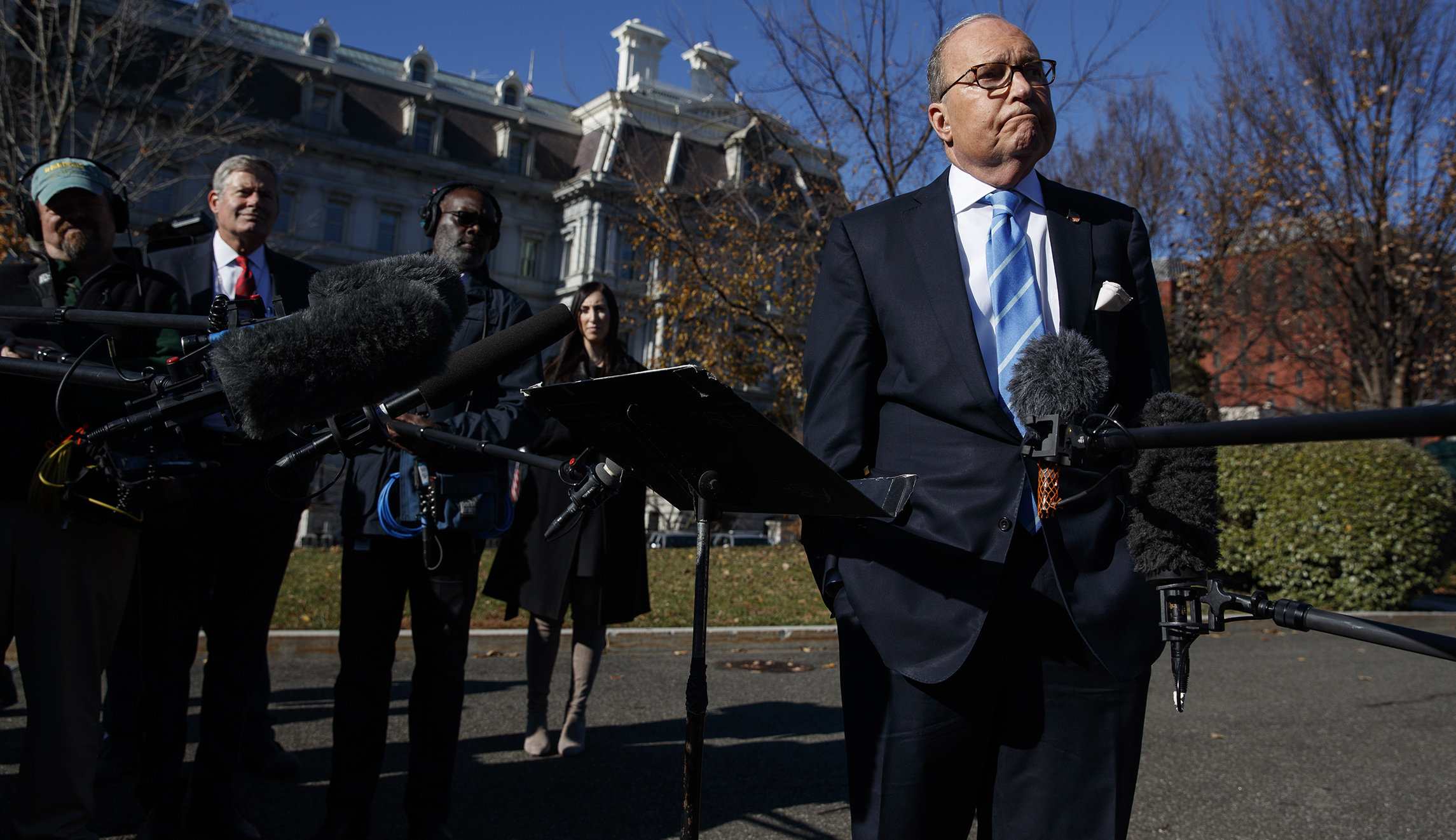 Larry Kudlow: No guarantee that Trump won’t release Huawei exec as part of a trade deal with China