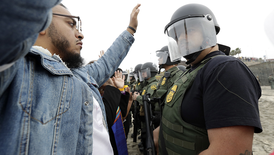 Border agents pick up final paycheck as shutdown effects set in