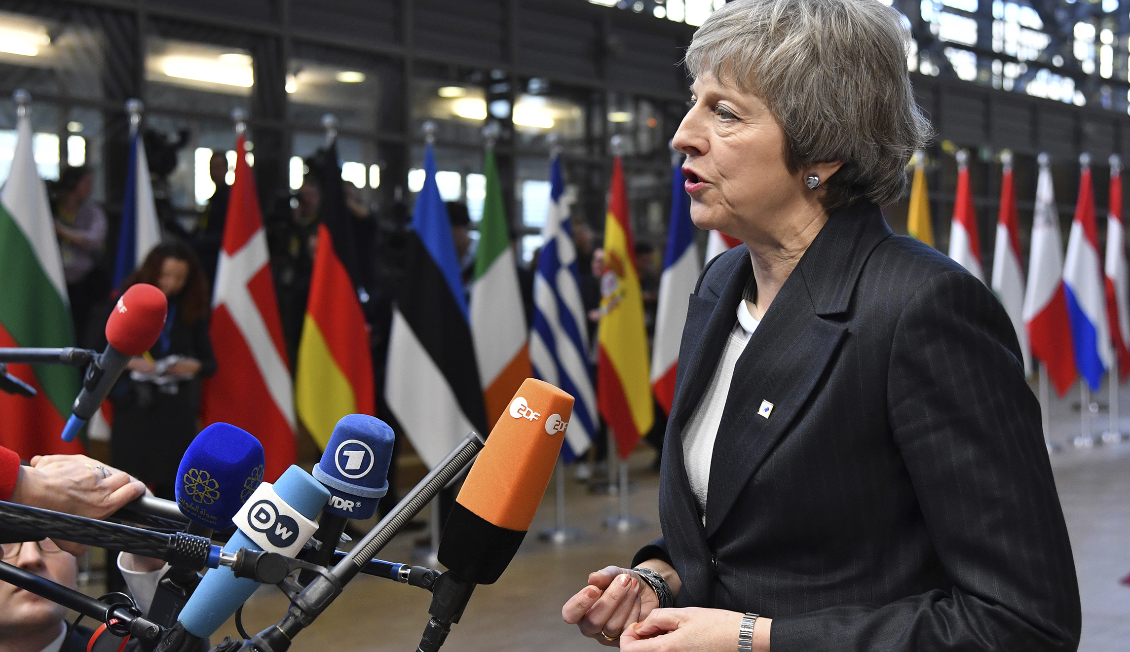 Theresa May promises to step down as British prime minister ahead of 2022 elections