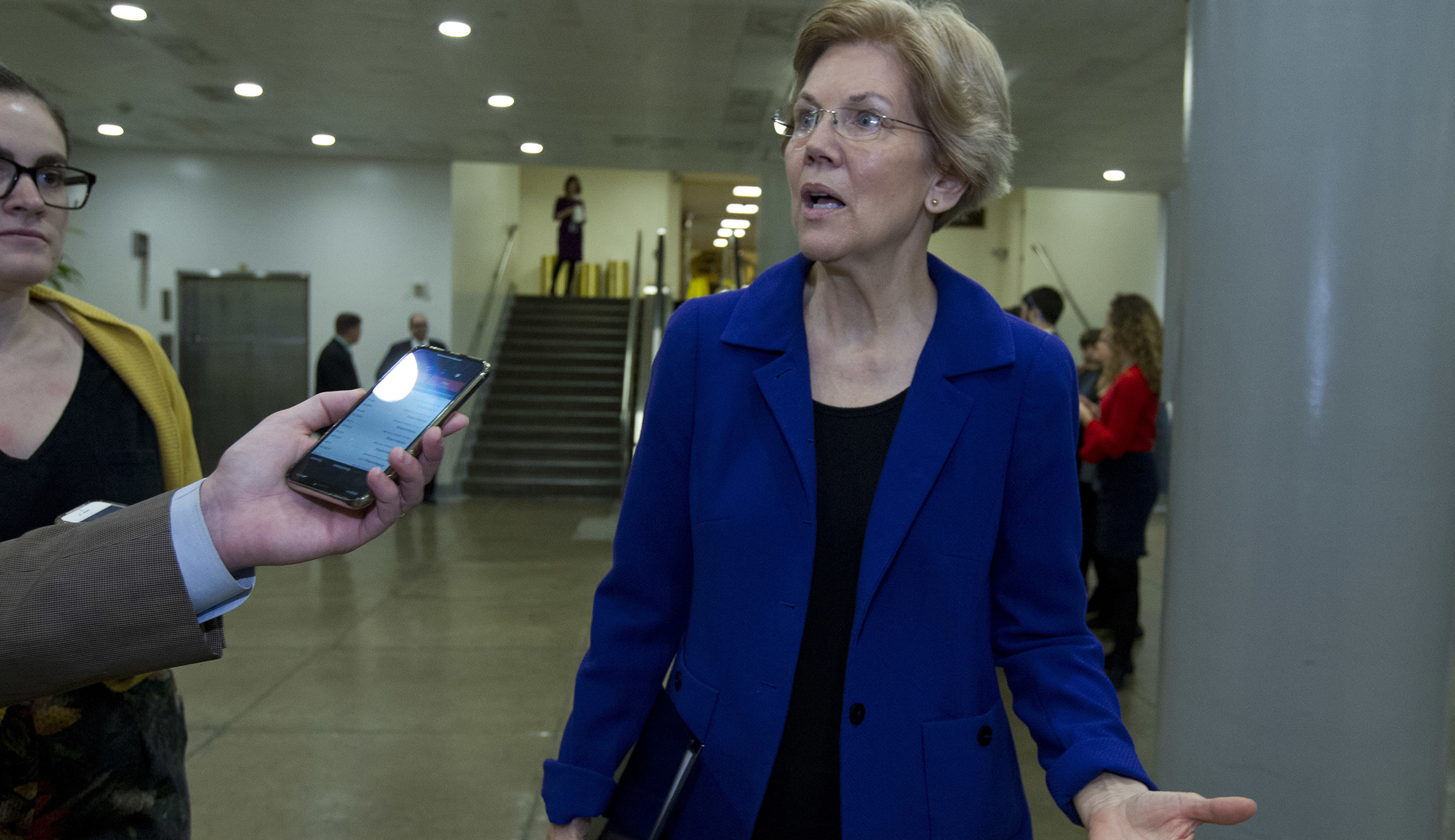 Elizabeth Warren launches 2020 presidential bid in a dramatically weakened position
