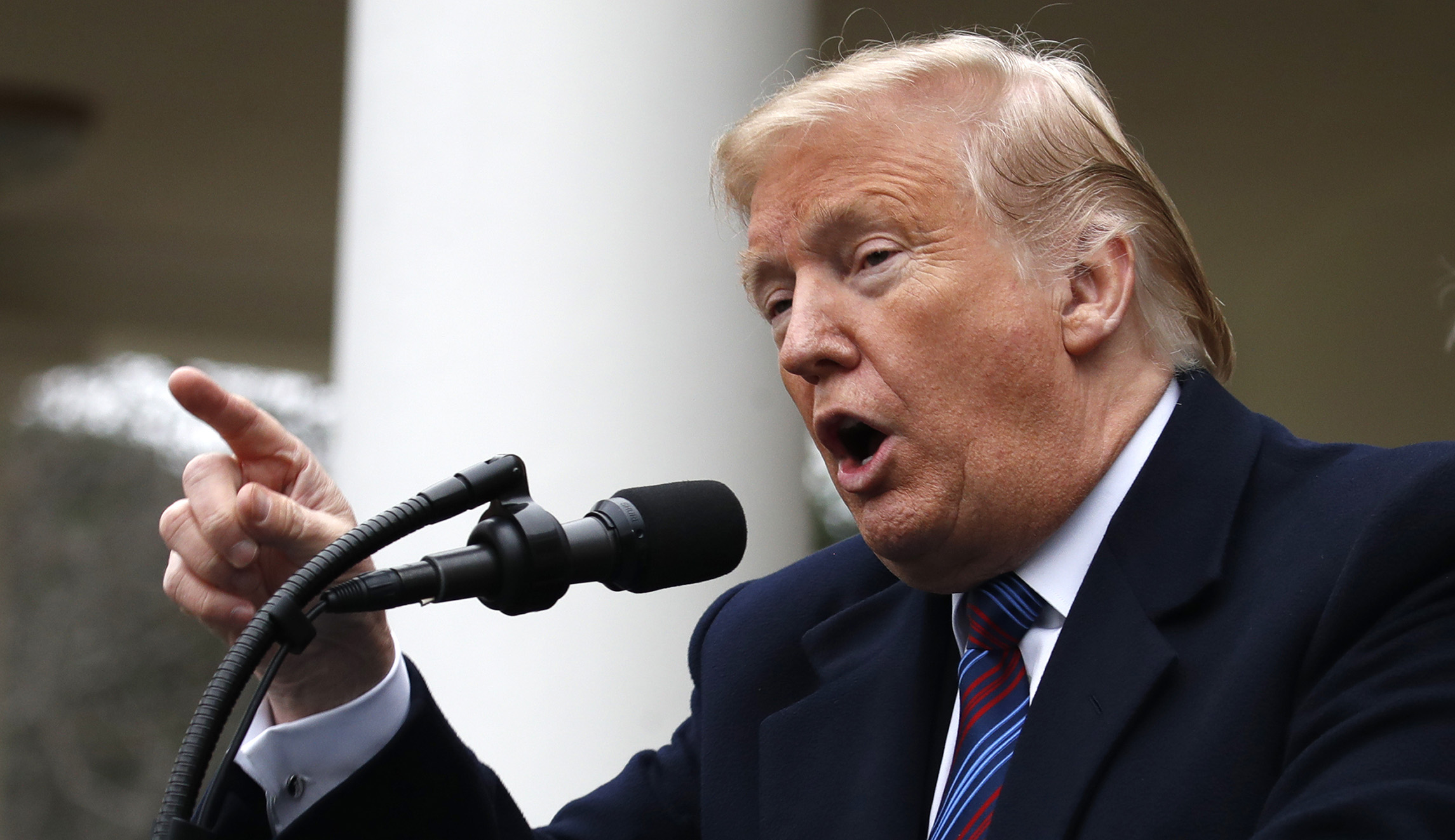 Trump: I’m in the White House, Democrats are on vacation