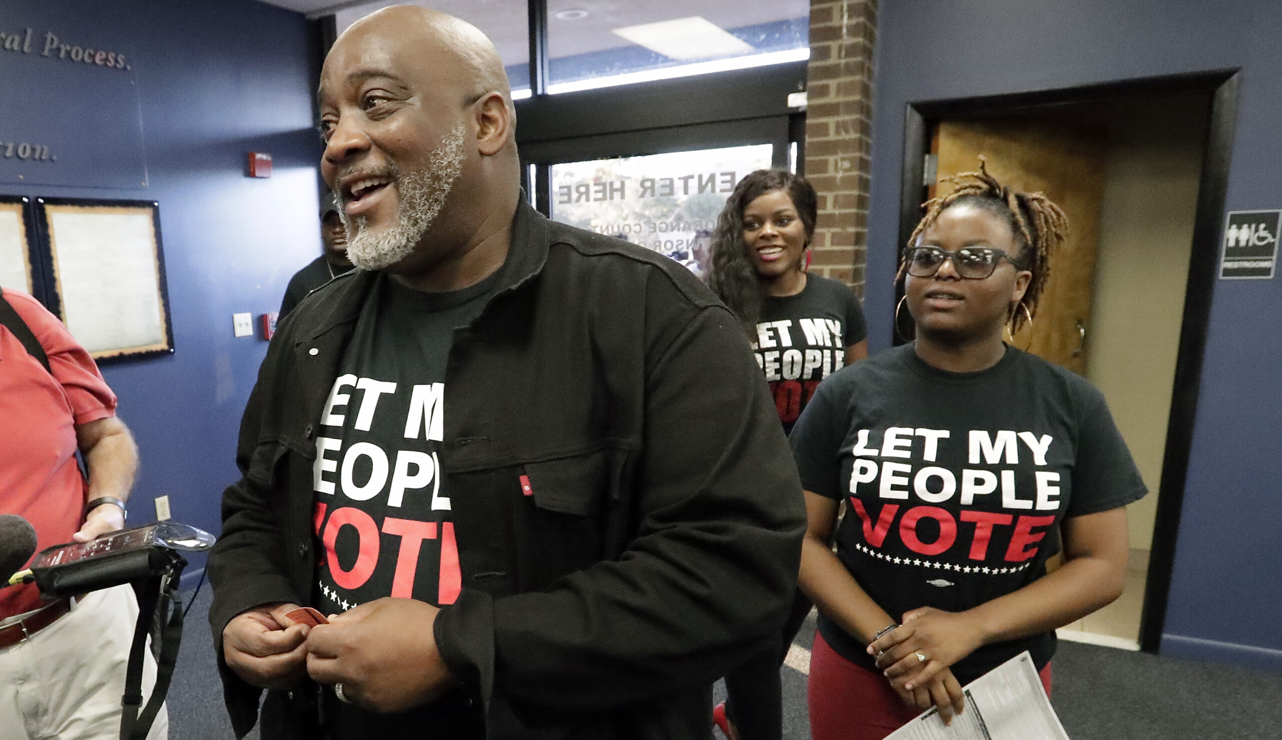 Yes, let prisoners vote