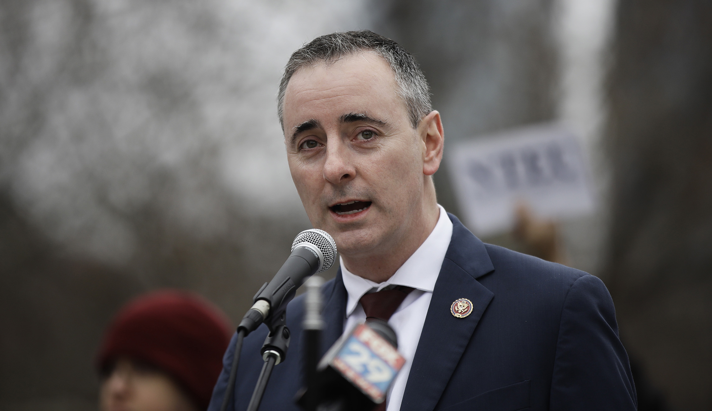 Lone Republican supporting carbon tax wins reelection in Pennsylvania