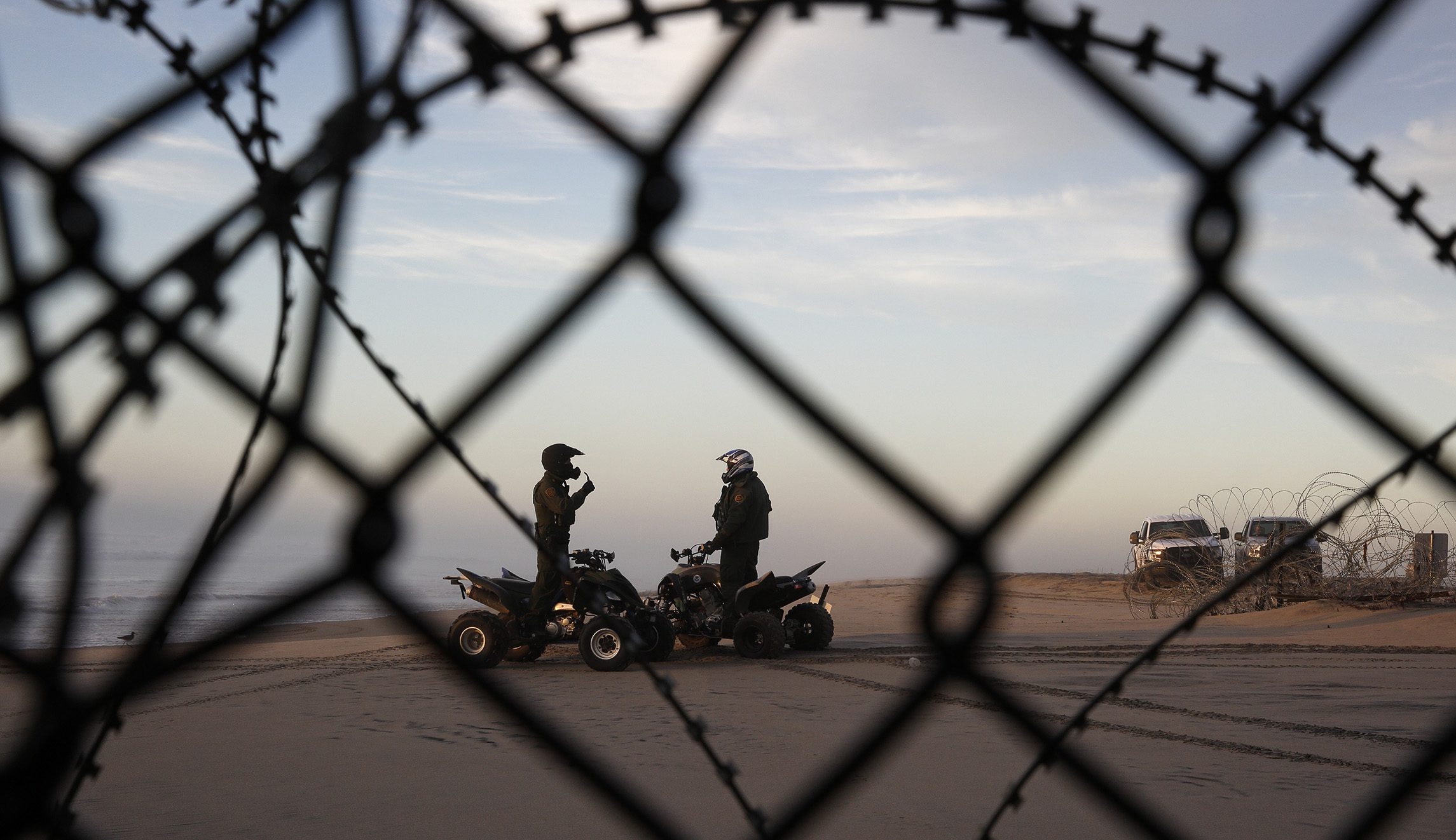 The Debrief with Conn Carroll: Supreme Court Texas border wire ruling