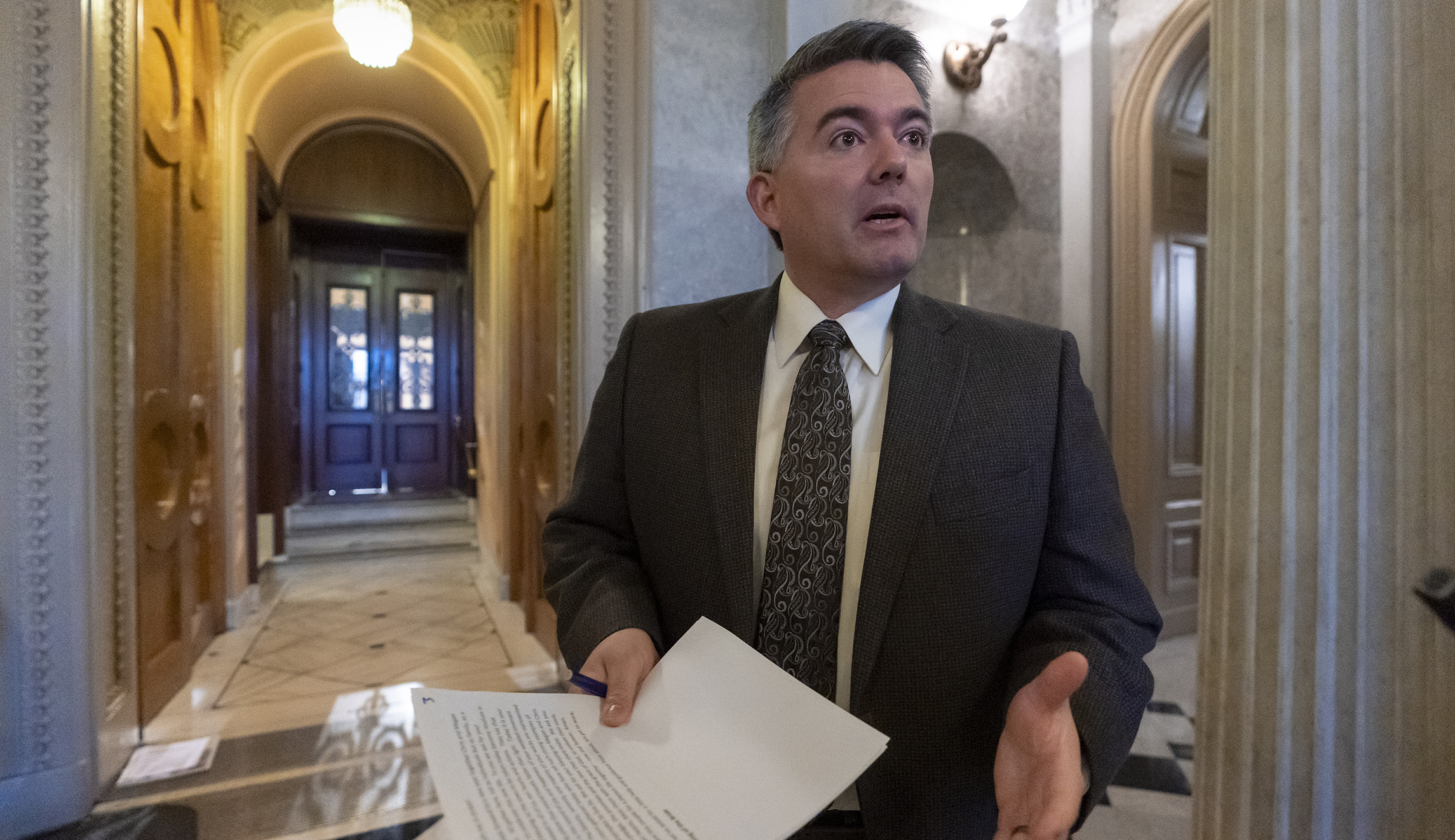 GOP Sen. Cory Gardner to vote for Democrats’ proposal to reopen government