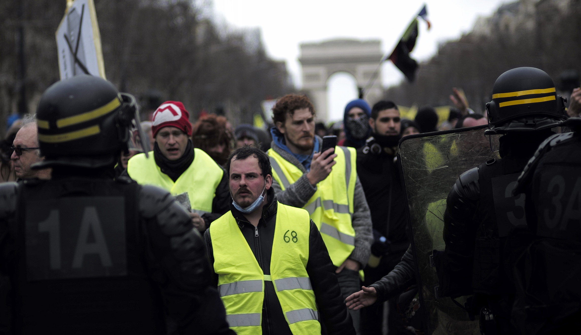 Are France’s yellow vest hard-liners turning to terrorism?