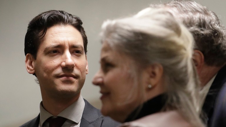 California Attorney General goes to bat for Planned Parenthood