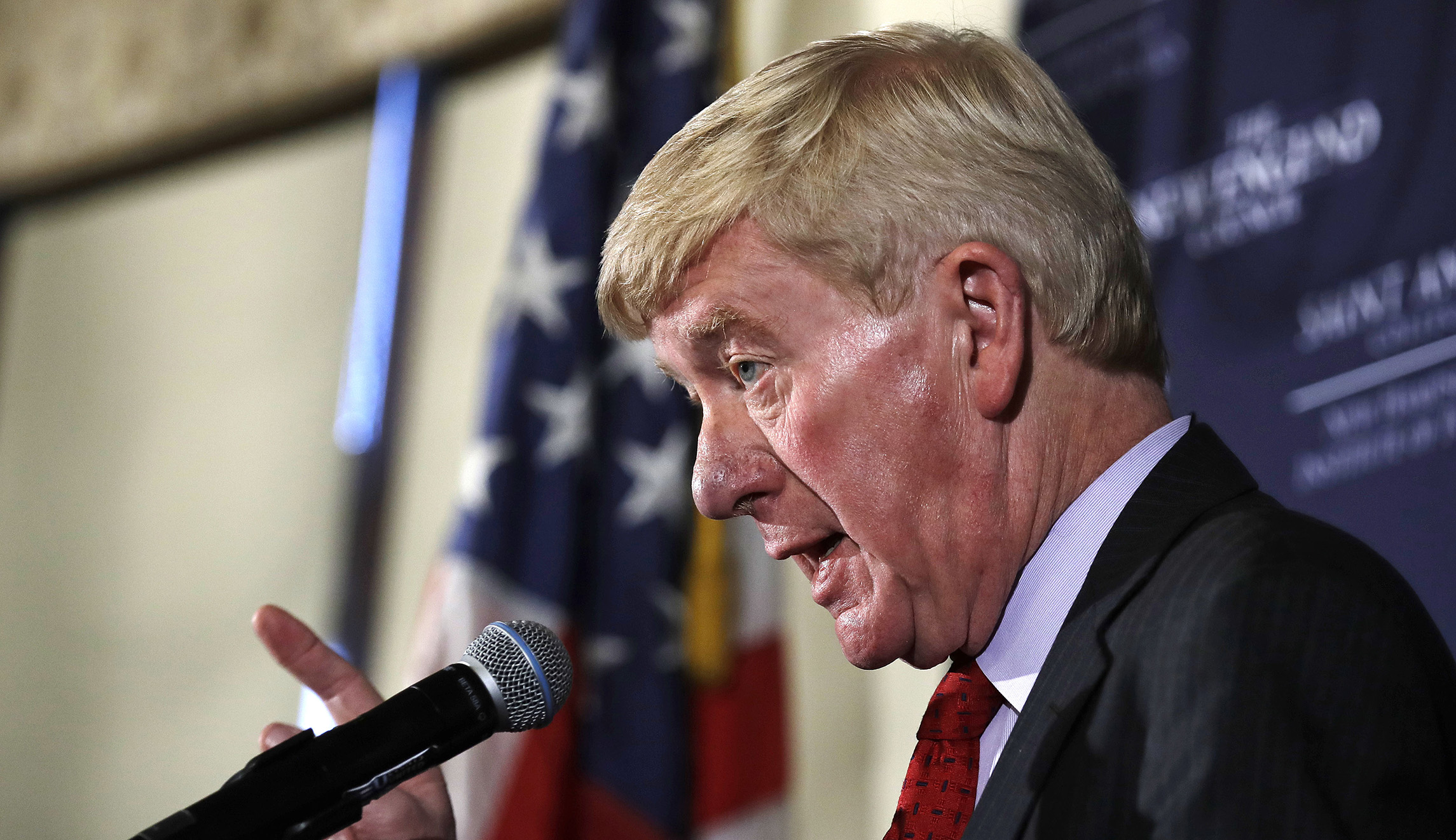 Weld insists he’s not a Republican spoiler for ‘socialite’ Trump
