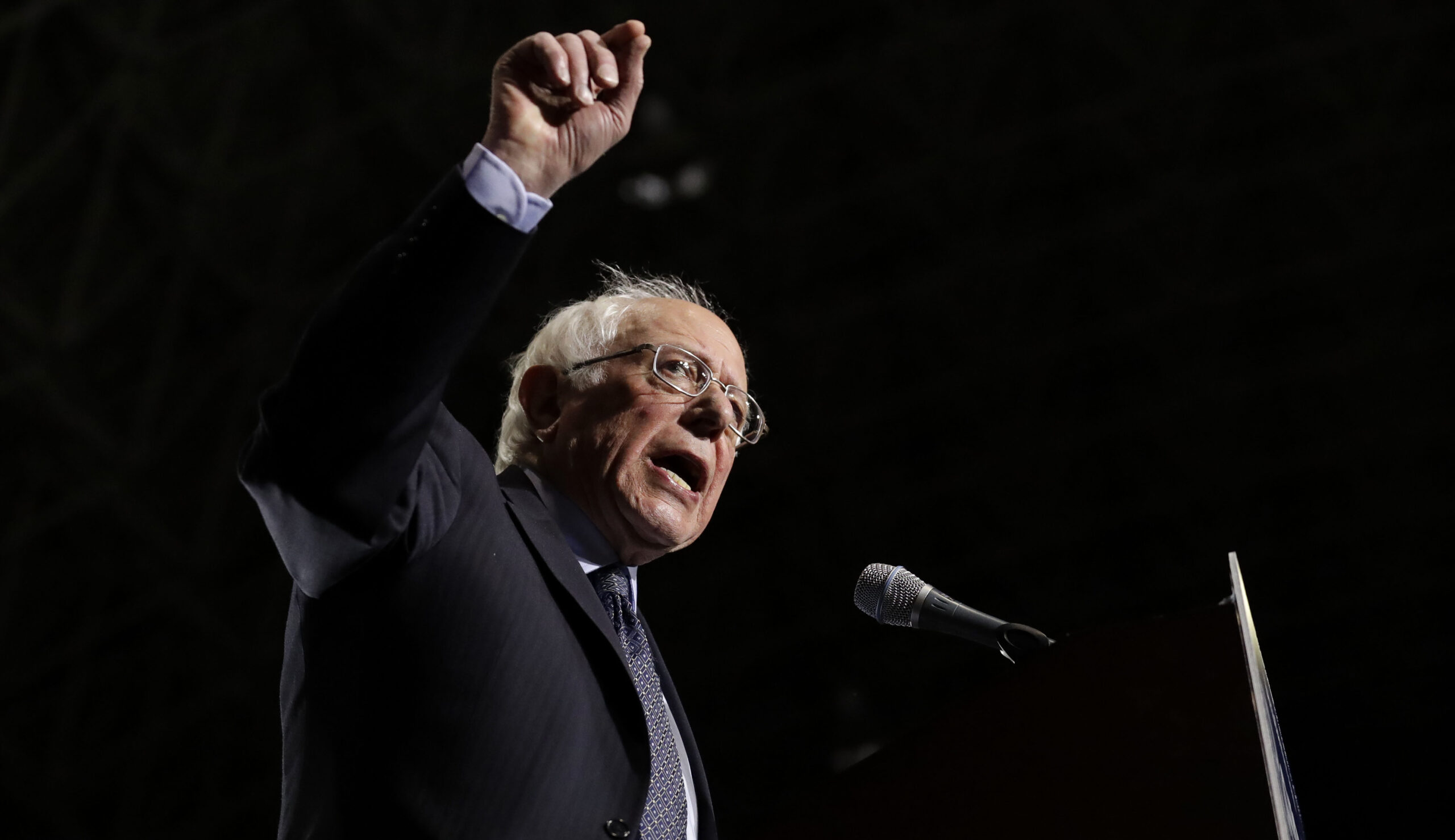 War between Democratic camps: Bernie Sanders fundraises off hatred of Clinton world