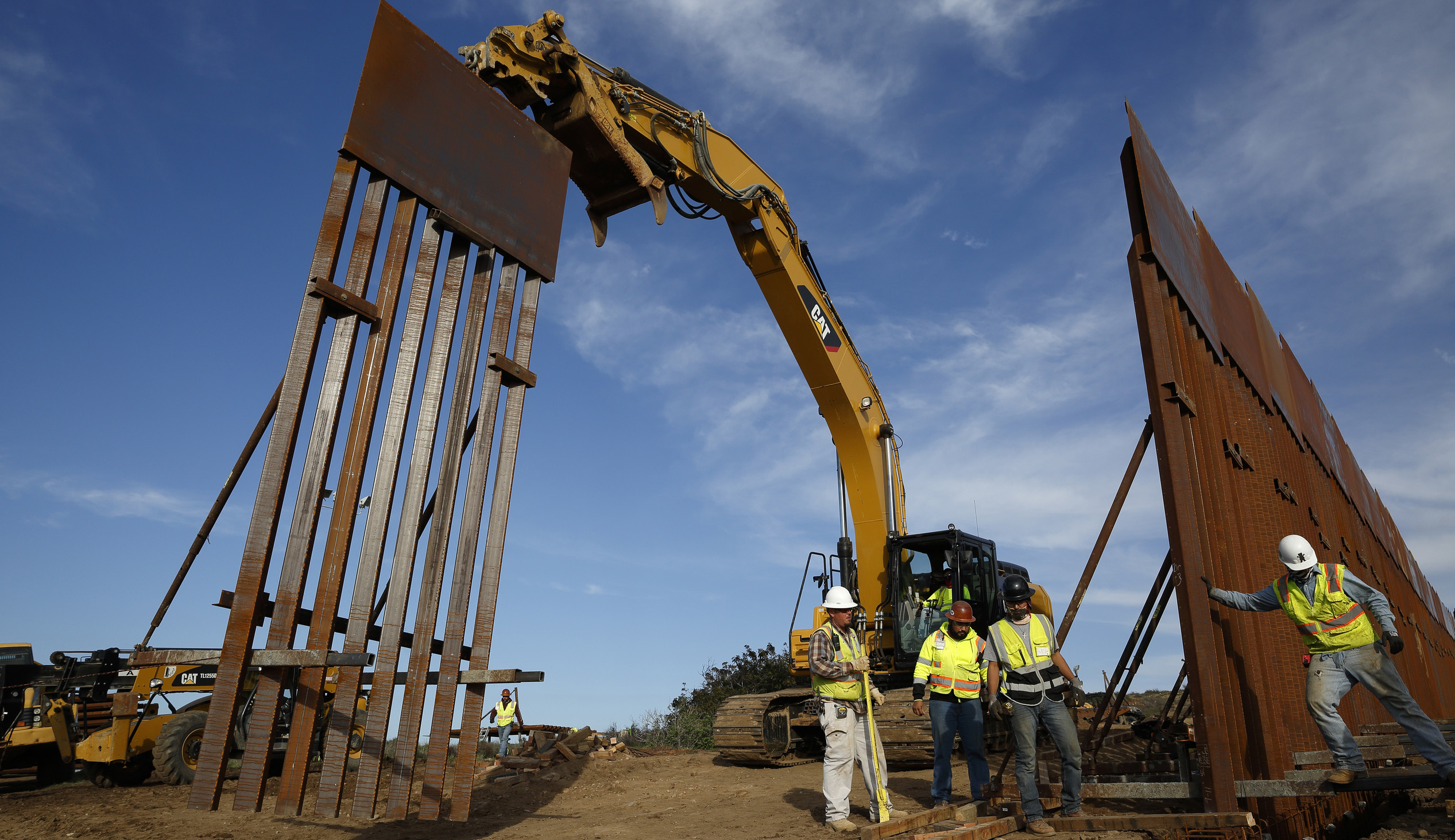 Trump has put up more border wall during coronavirus pandemic than any point in his presidency