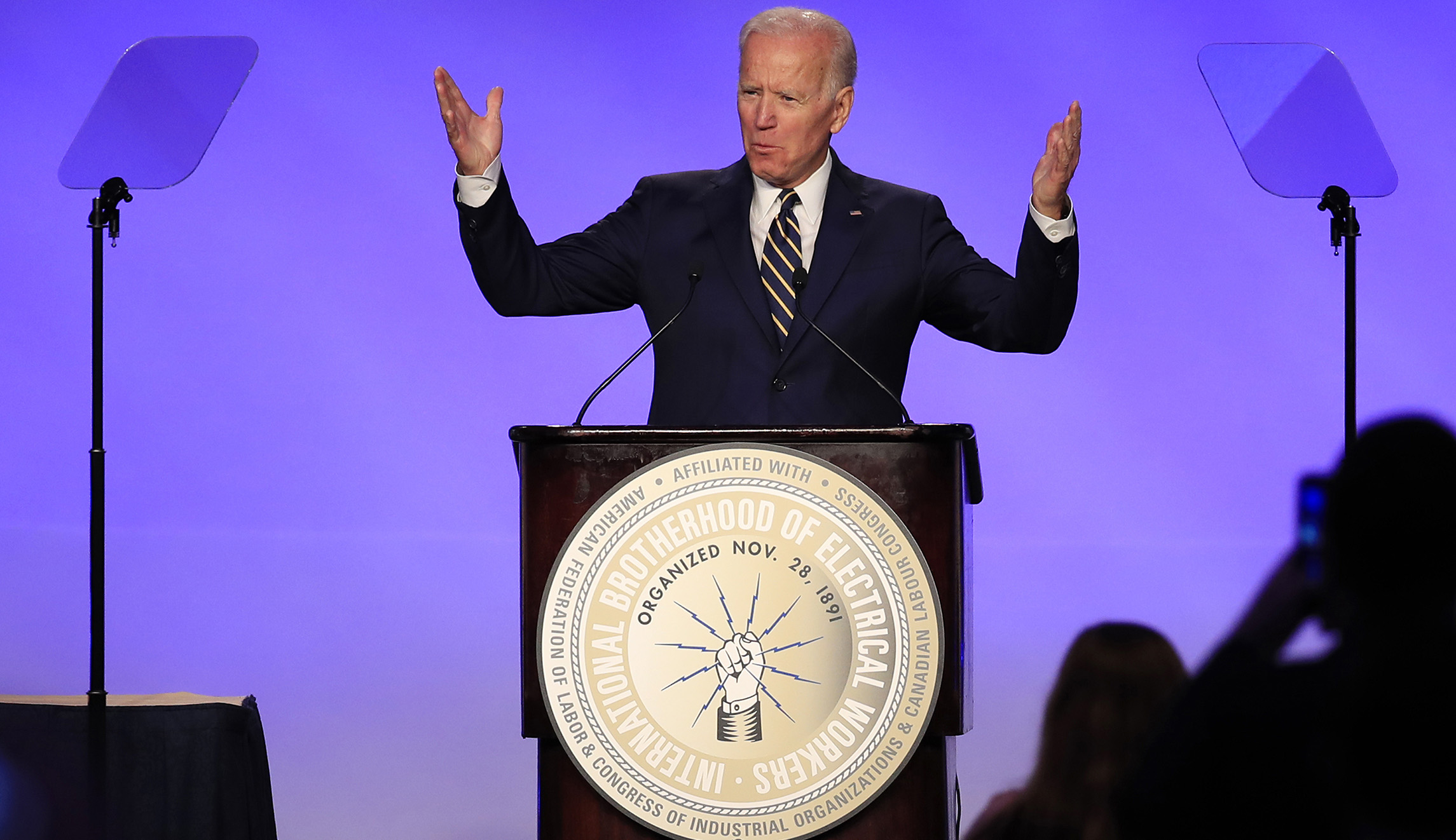 Biden jokes about touching women: ‘I just want you to know I had permission to hug’
