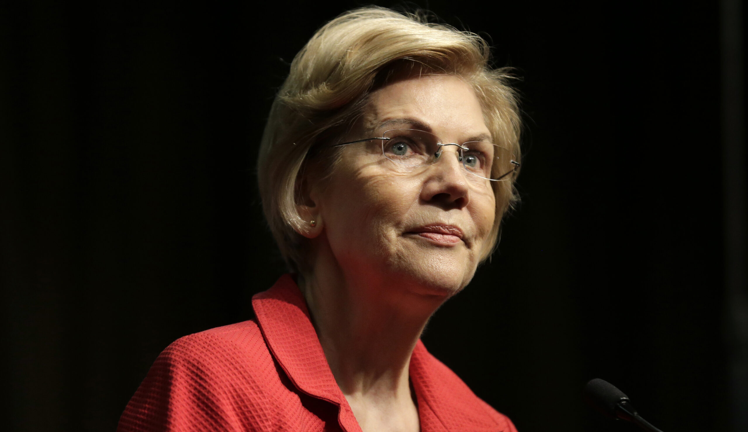 Warren proposes new $1T tax on profits of big companies such as Amazon