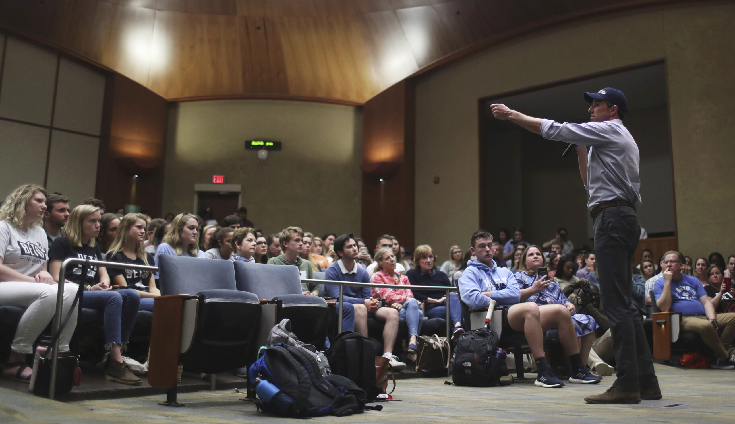 Beto O’Rourke says he donated more to charity but didn’t want to report it