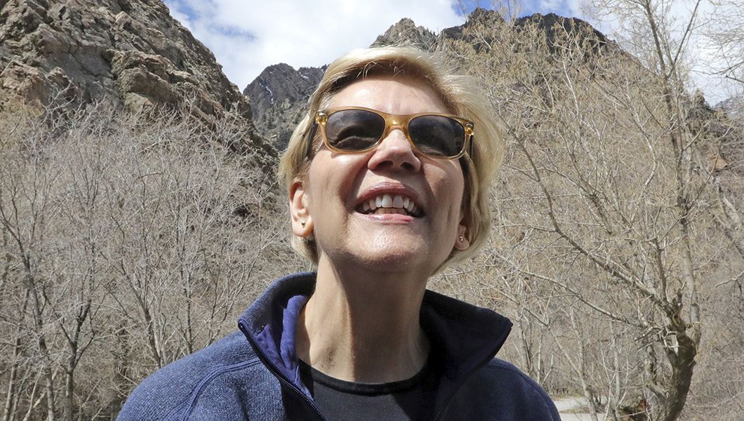 Warren sets climate litmus test with call to ban drilling on public lands