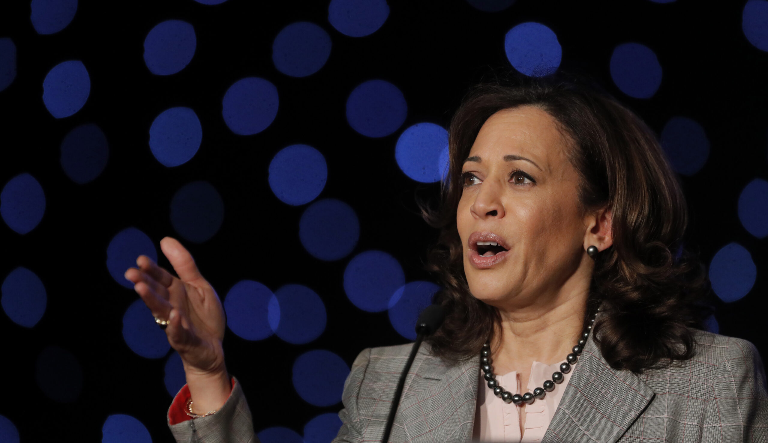 Kamala Harris: If you like your healthcare plan, you’re an unwitting shill for the insurance industry