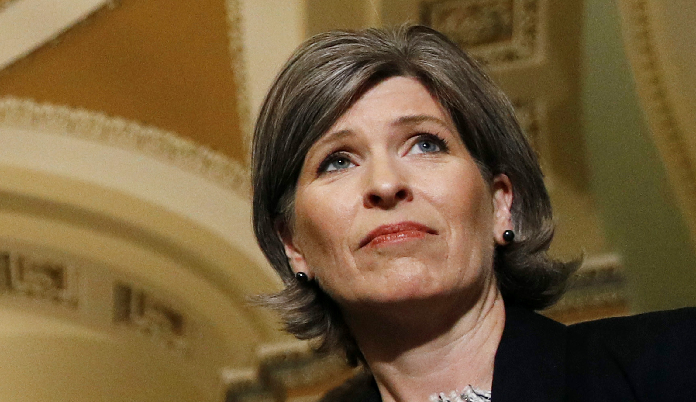 Democrat seeking to oust Iowa Republican Sen. Joni Ernst raises $28.7M