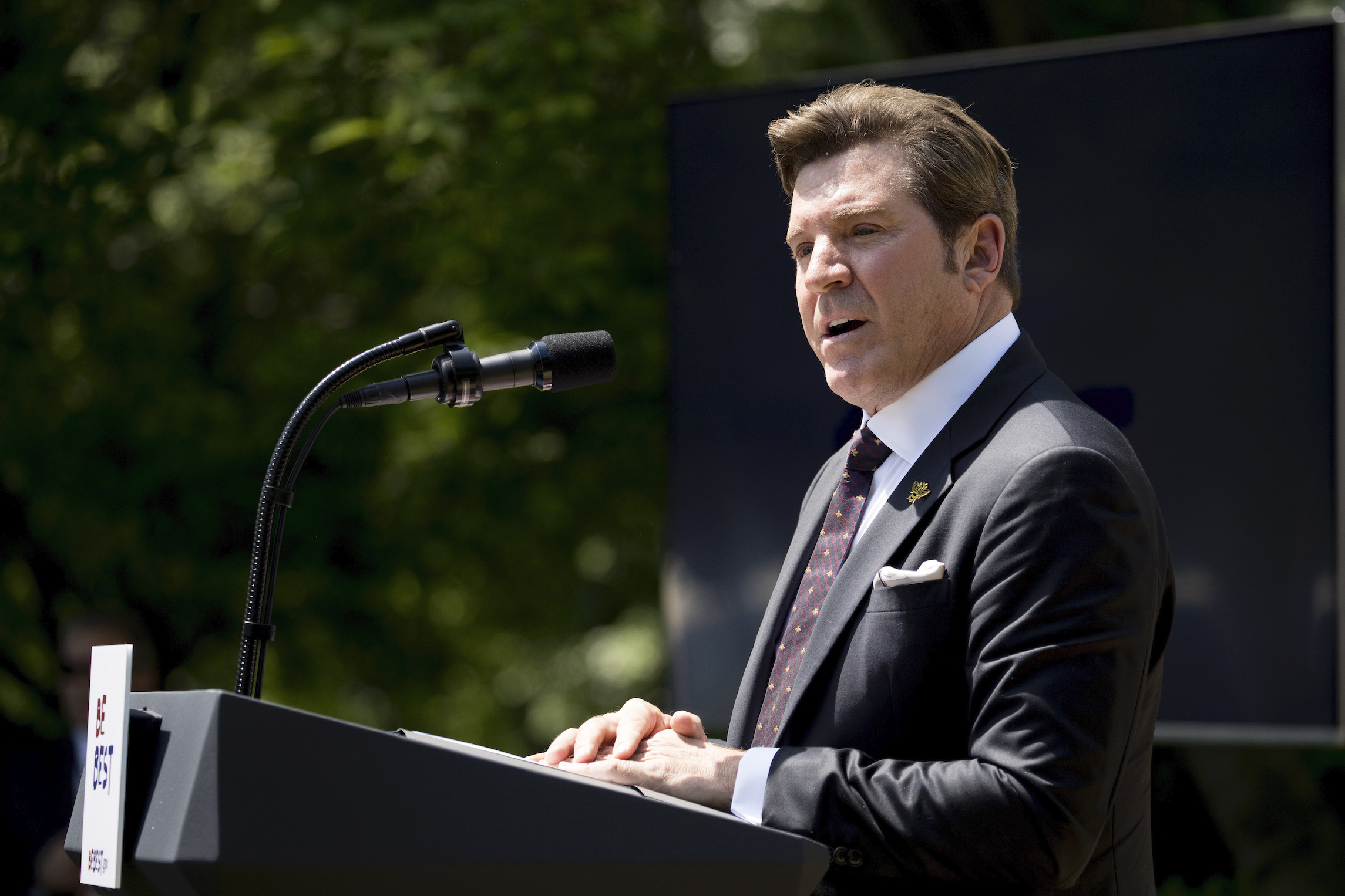 Fox News’ Eric Bolling sues journalist after suspension over sexting report