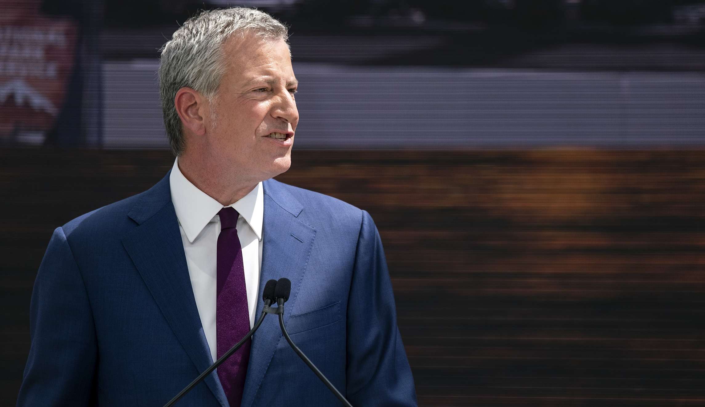 Bill de Blasio’s net favorable rating is negative 37 points