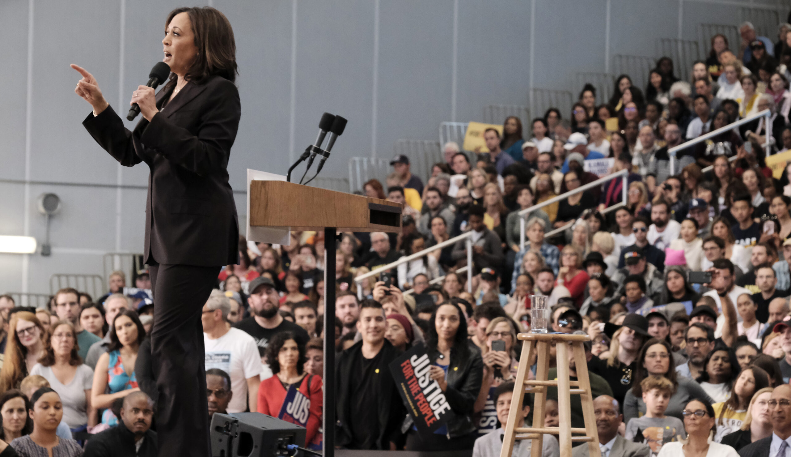 Kamala Harris: ‘Pay women fairly’ or get fined