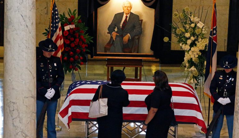 Mourners pay their respects following a funeral service for the late Republican Sen. Thad Cochran, in the Mississippi State Capitol rotunda in Jackson, Miss., Monday, June 3, 2019. Cochran was 81 when he died Thursday in a veterans' nursing home in Oxford, Mississippi. He was the 10th longest serving senator. 