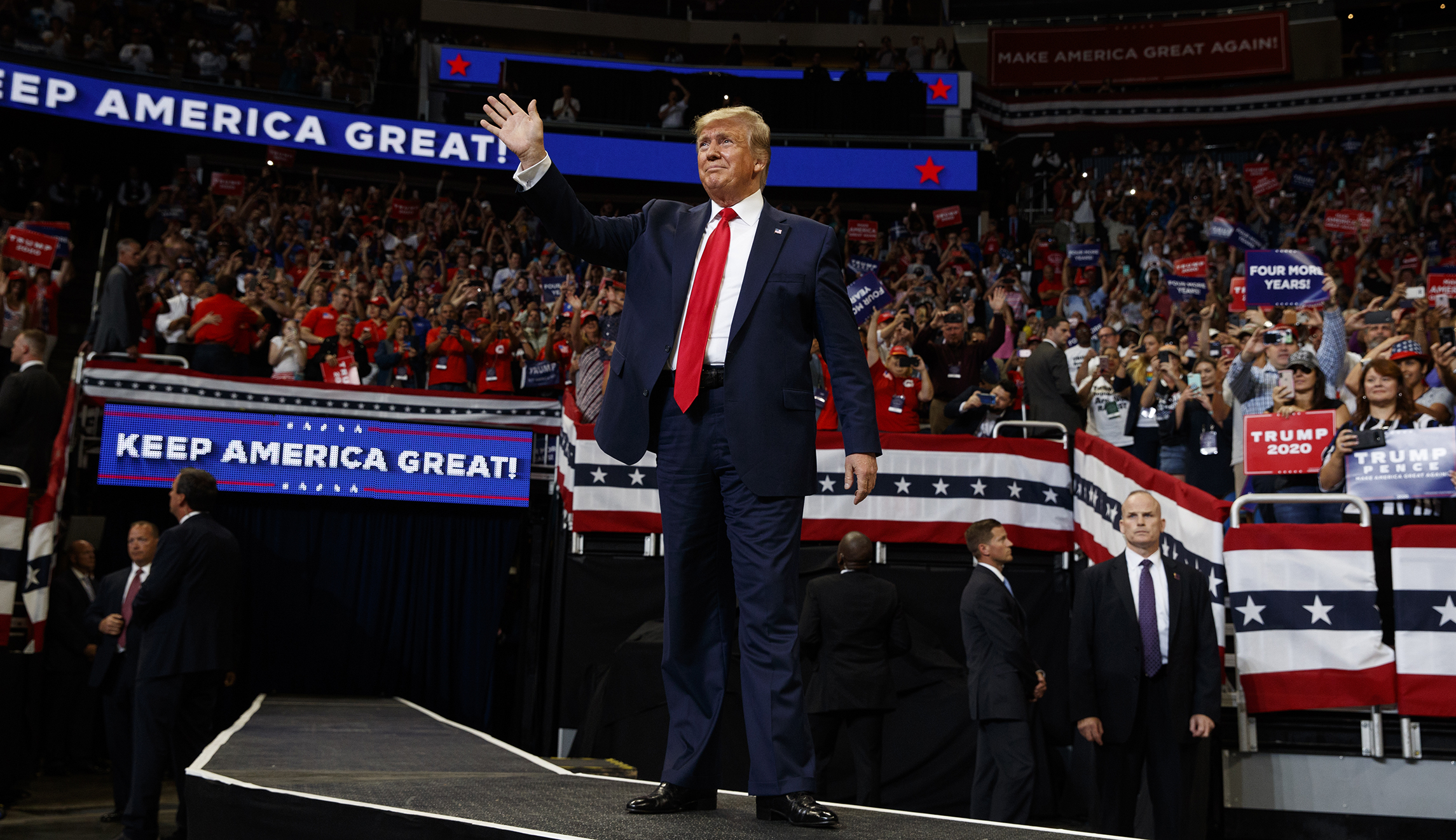 CNN cuts away from Trump kickoff rally after crowd chants ‘CNN sucks’
