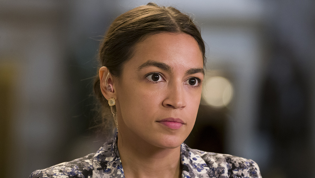 AOC urges illegal immigrants to fill out 2020 census