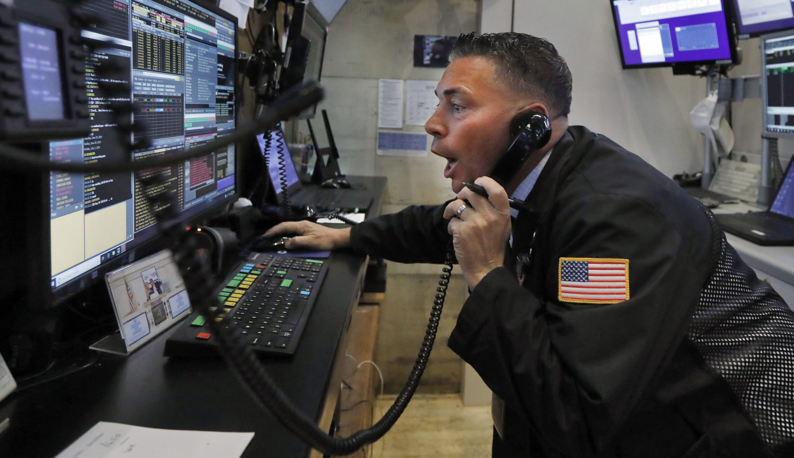 US trade deficit rises to $55.5B during trade wars