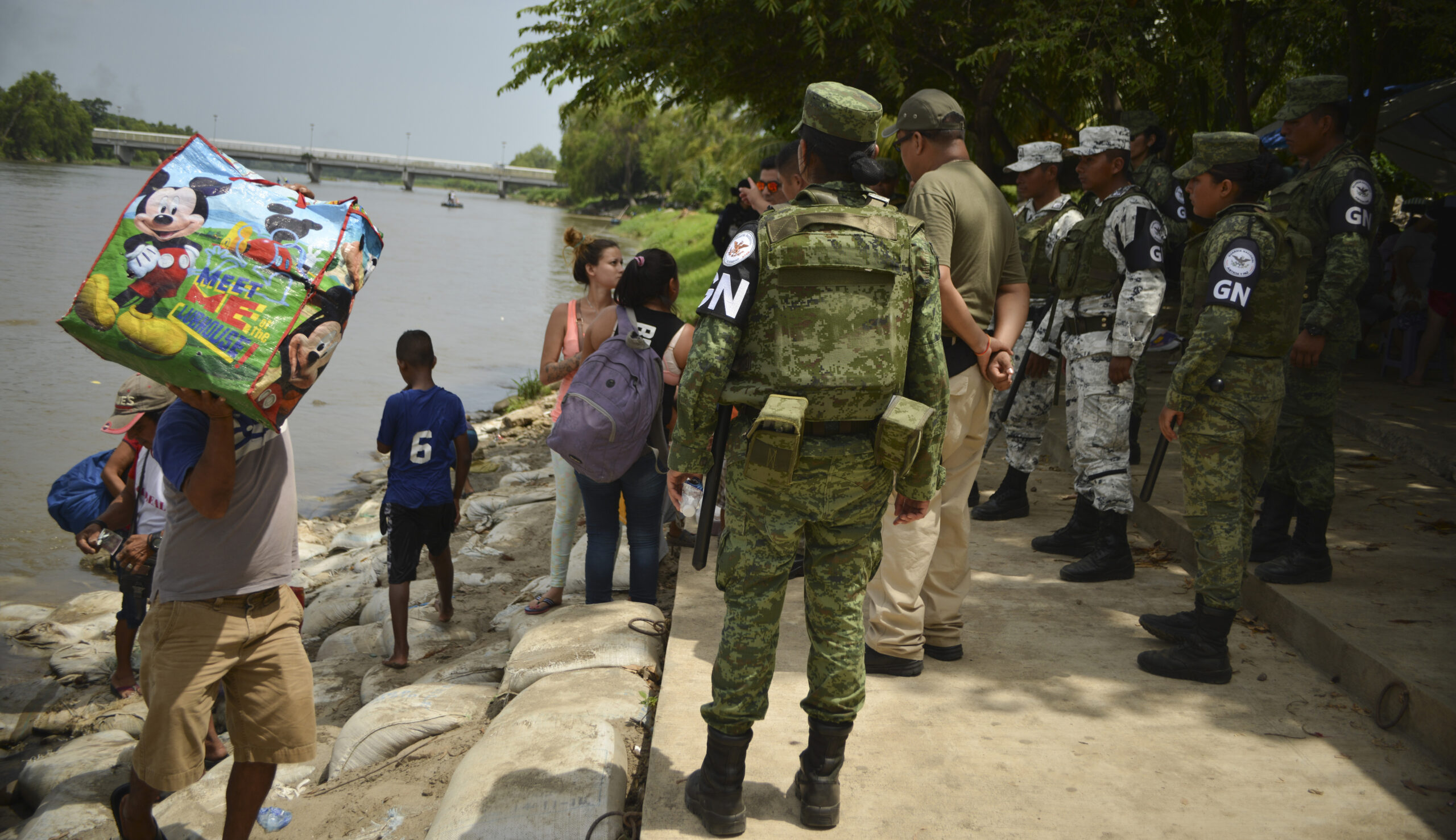 Voters, 2-1, say Mexico not doing enough to stop surge of illegal immigrants