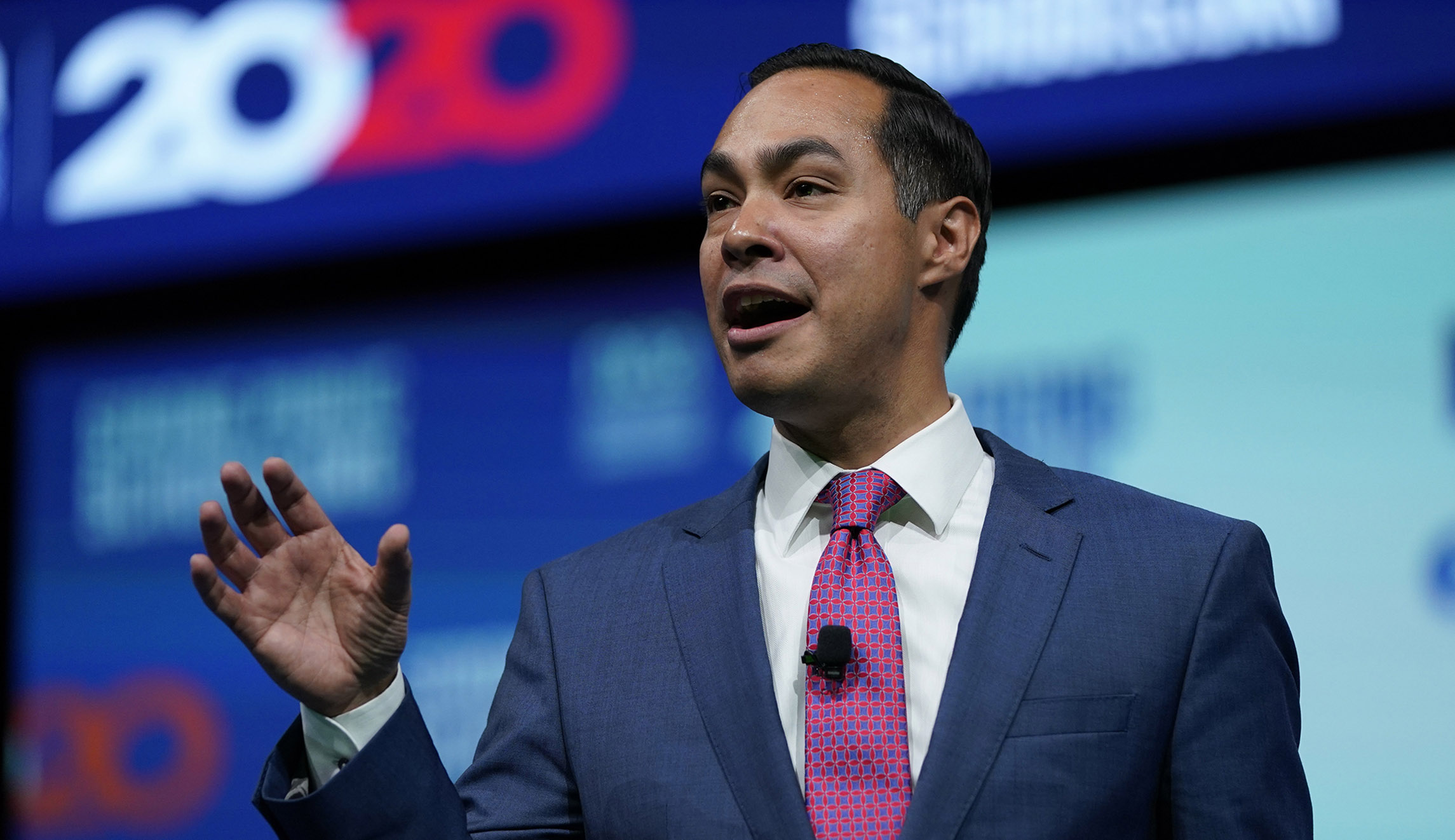 No top polls? No problem: 2020 hopefuls point to history to justify continuing bids