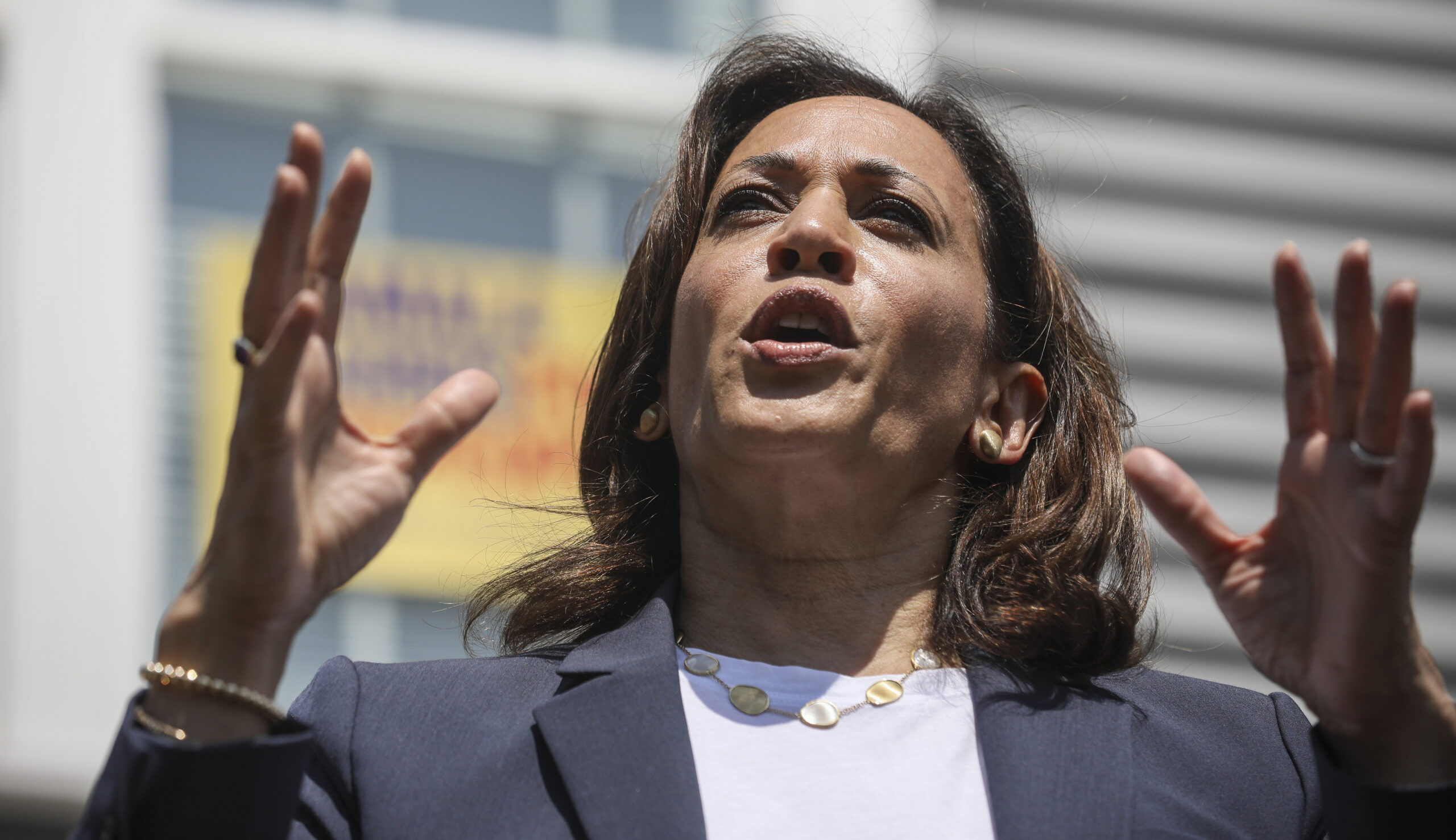 Kamala Harris threatens Big Pharma: ‘It’s inhumane’ to price people out of medication