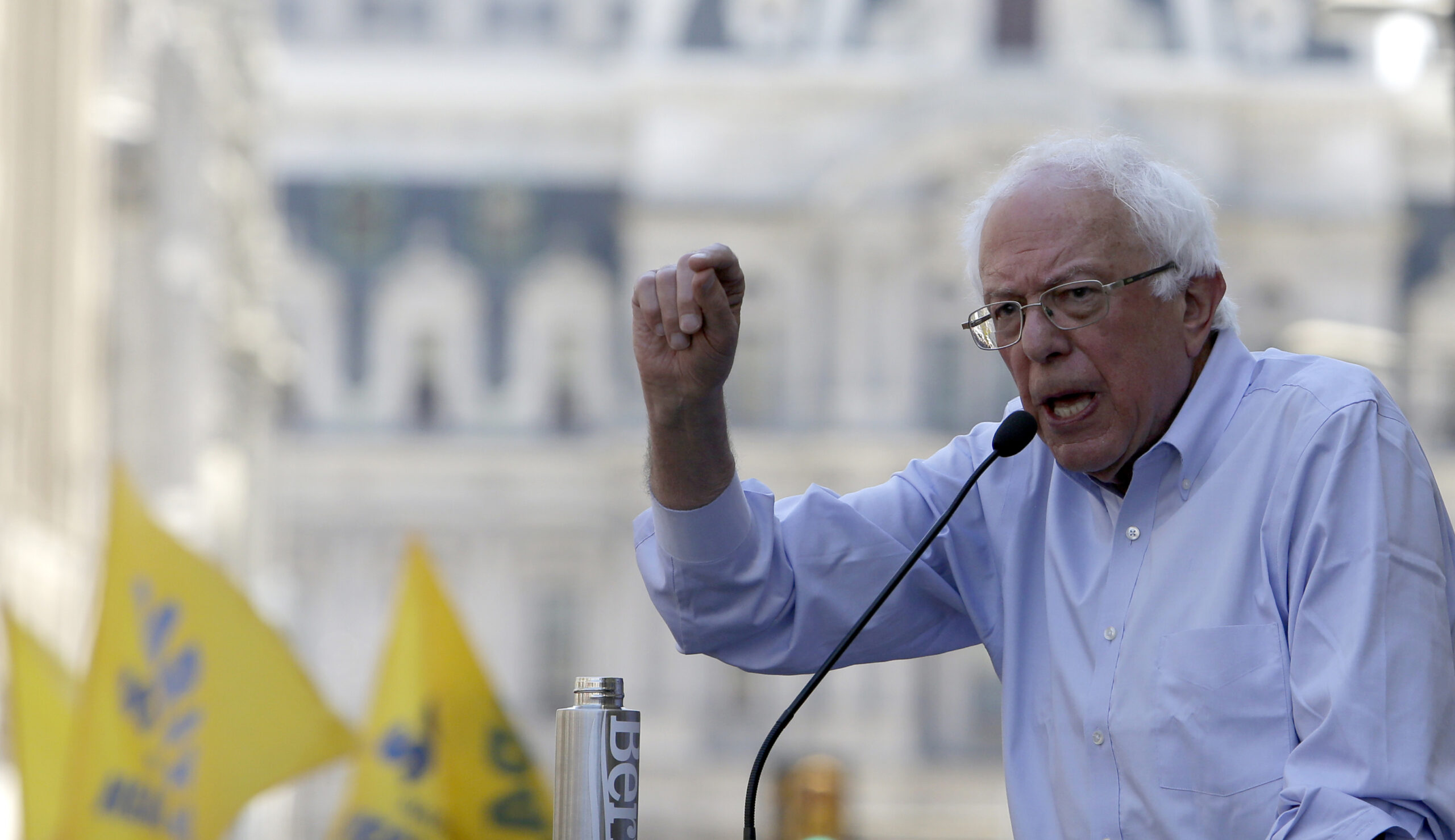 Sanders: Trump ‘isn’t smart enough’ to have thought of demagogic strategy